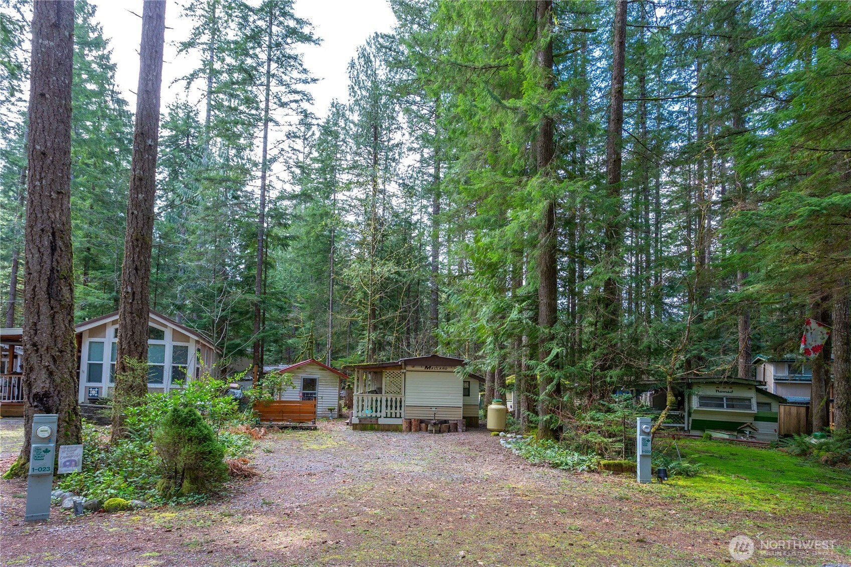 22 1 Goldrush Road , Deming, WA 98244
