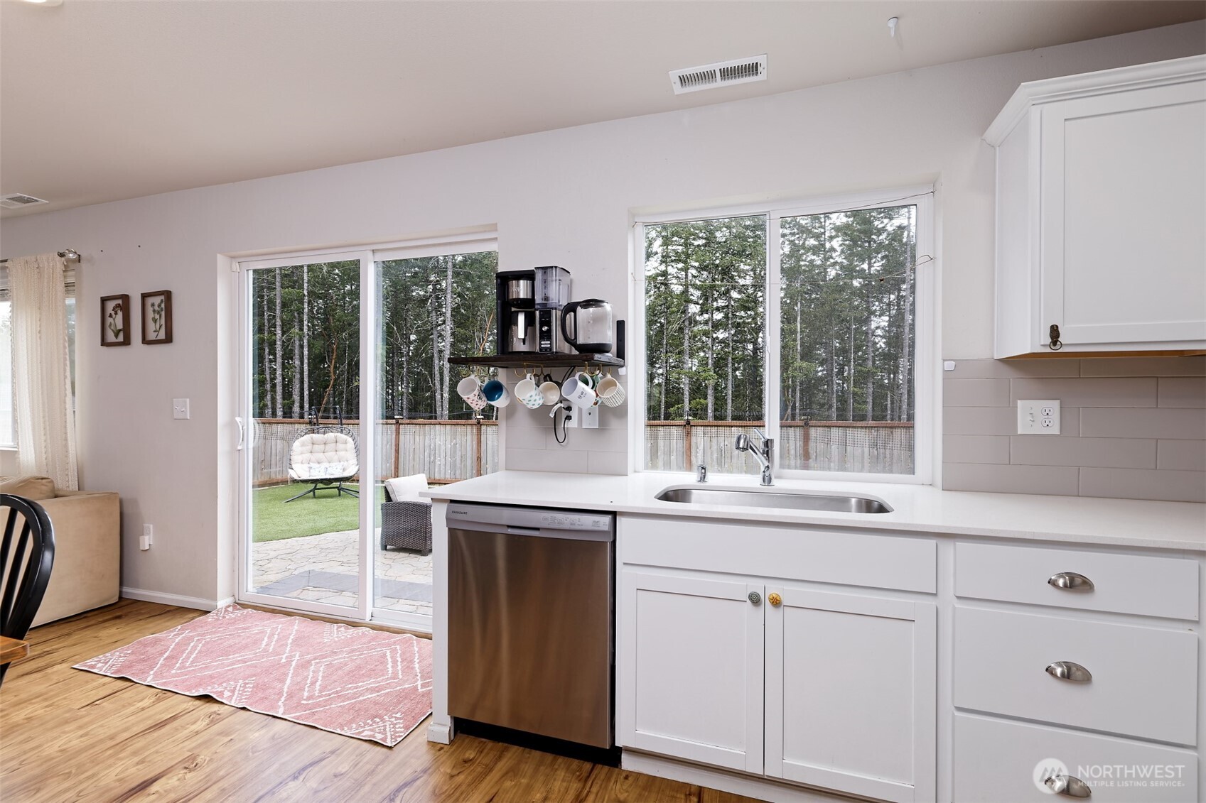 501 NE Ridge Point Boulevard , Belfair, WA 98528