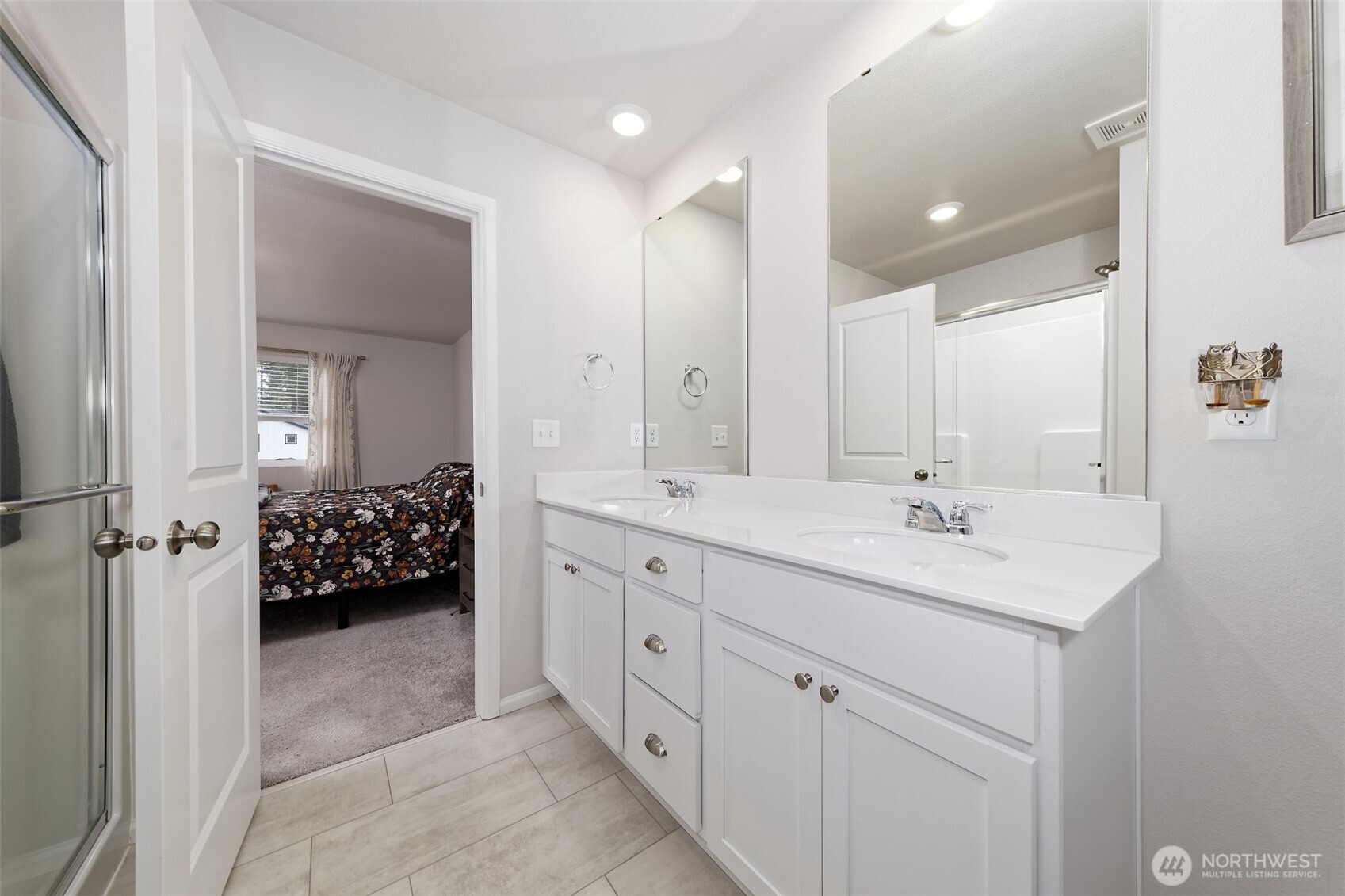 501 NE Ridge Point Boulevard , Belfair, WA 98528
