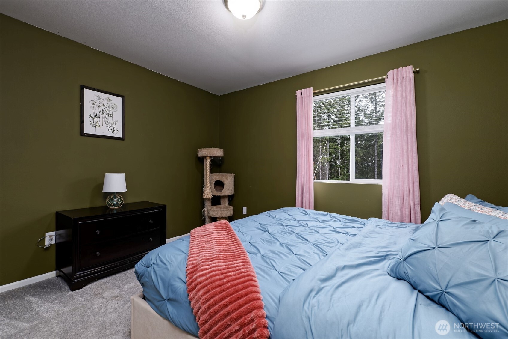 501 NE Ridge Point Boulevard , Belfair, WA 98528