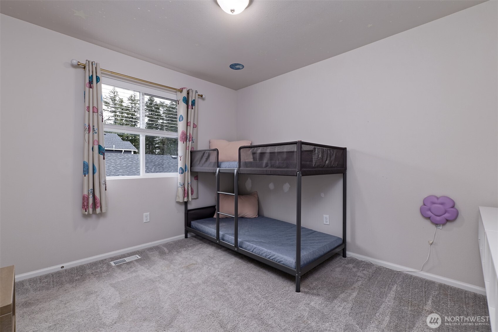 501 NE Ridge Point Boulevard , Belfair, WA 98528