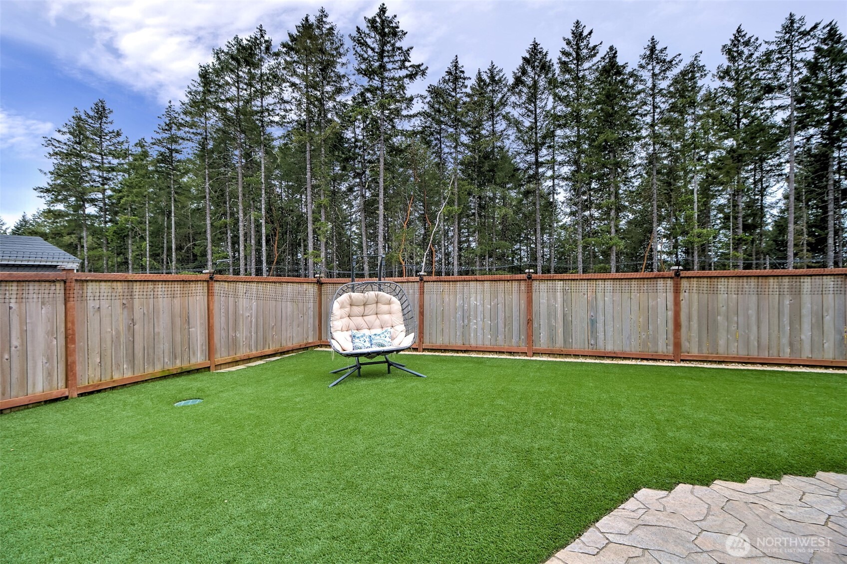501 NE Ridge Point Boulevard , Belfair, WA 98528