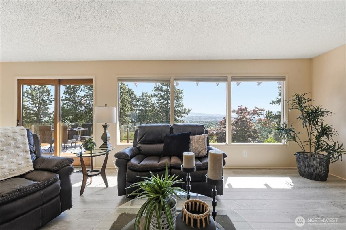 2511 Lester Road , Wenatchee, WA 98801