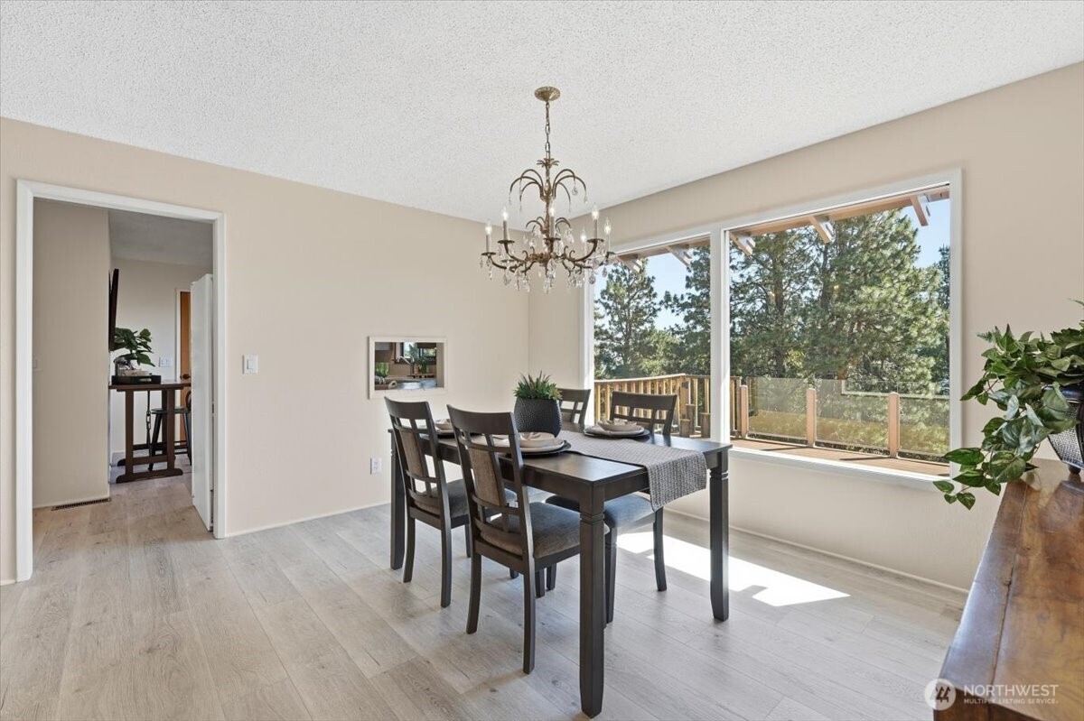 2511 Lester Road , Wenatchee, WA 98801