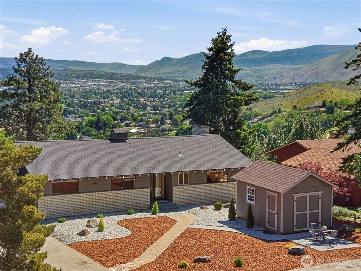 2511 Lester Road , Wenatchee, WA 98801