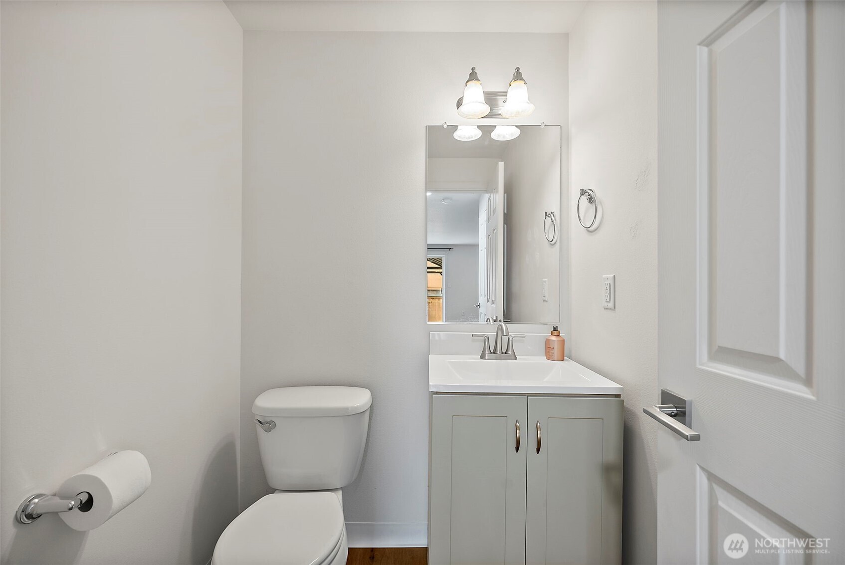 3324 Kona Street NE, Lacey, WA 98516