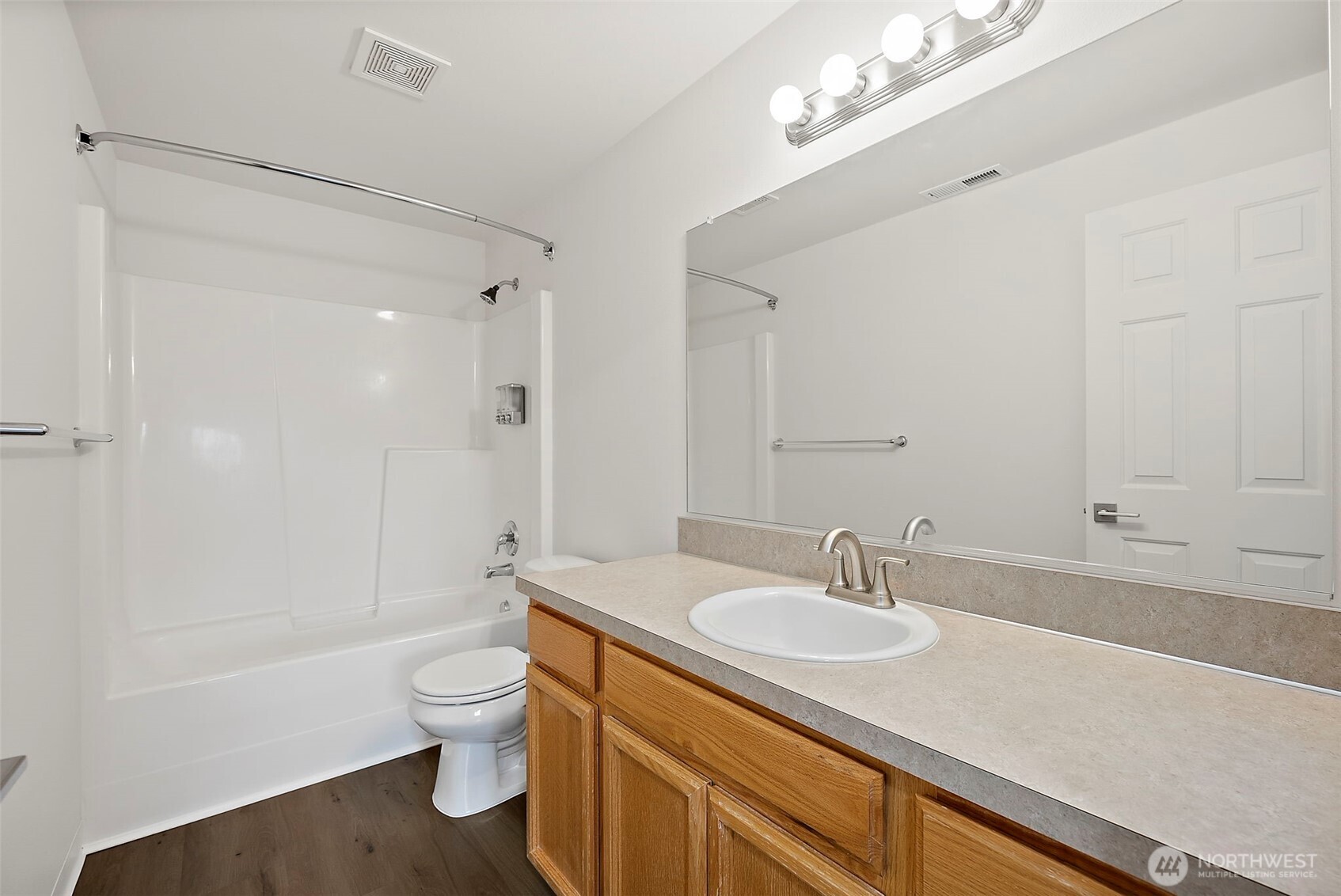 3324 Kona Street NE, Lacey, WA 98516
