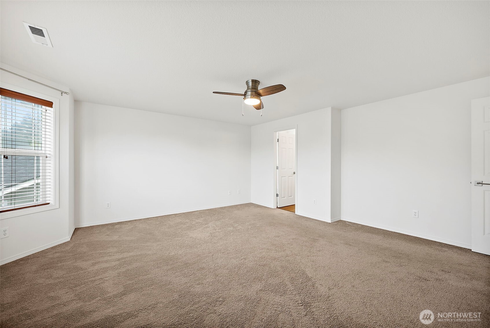 3324 Kona Street NE, Lacey, WA 98516