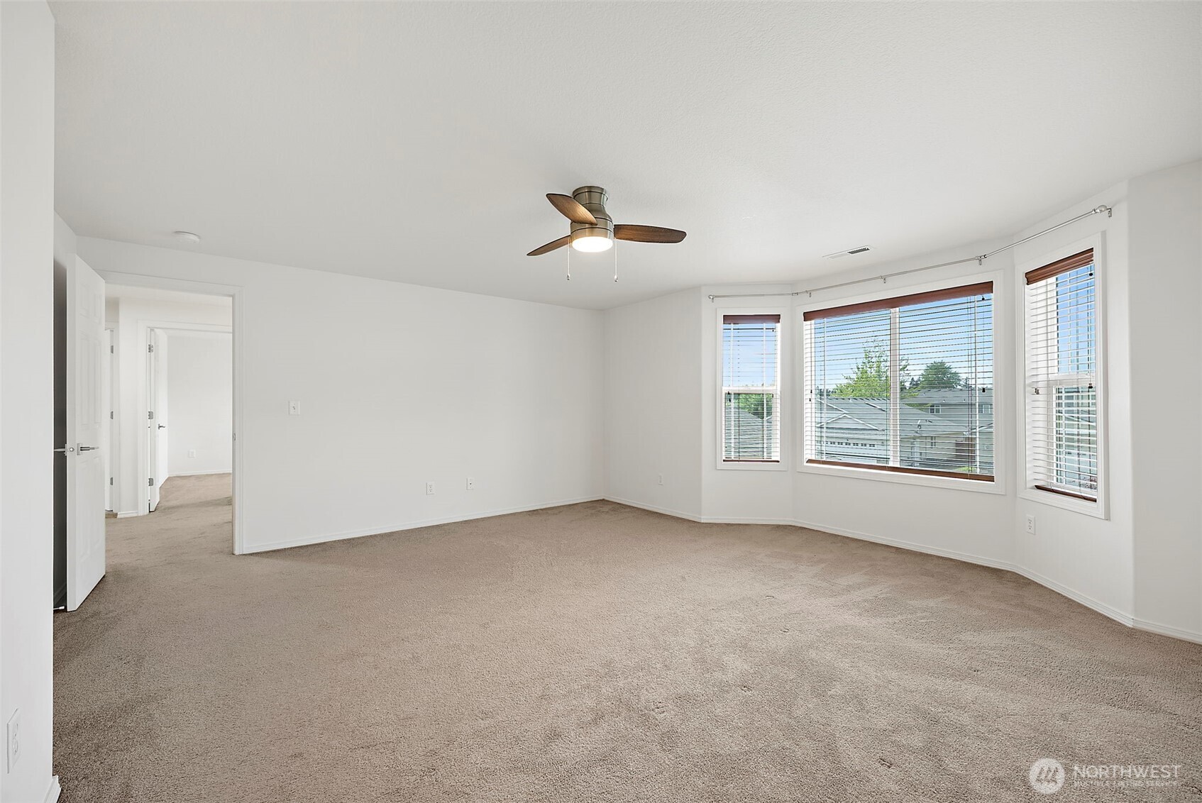 3324 Kona Street NE, Lacey, WA 98516