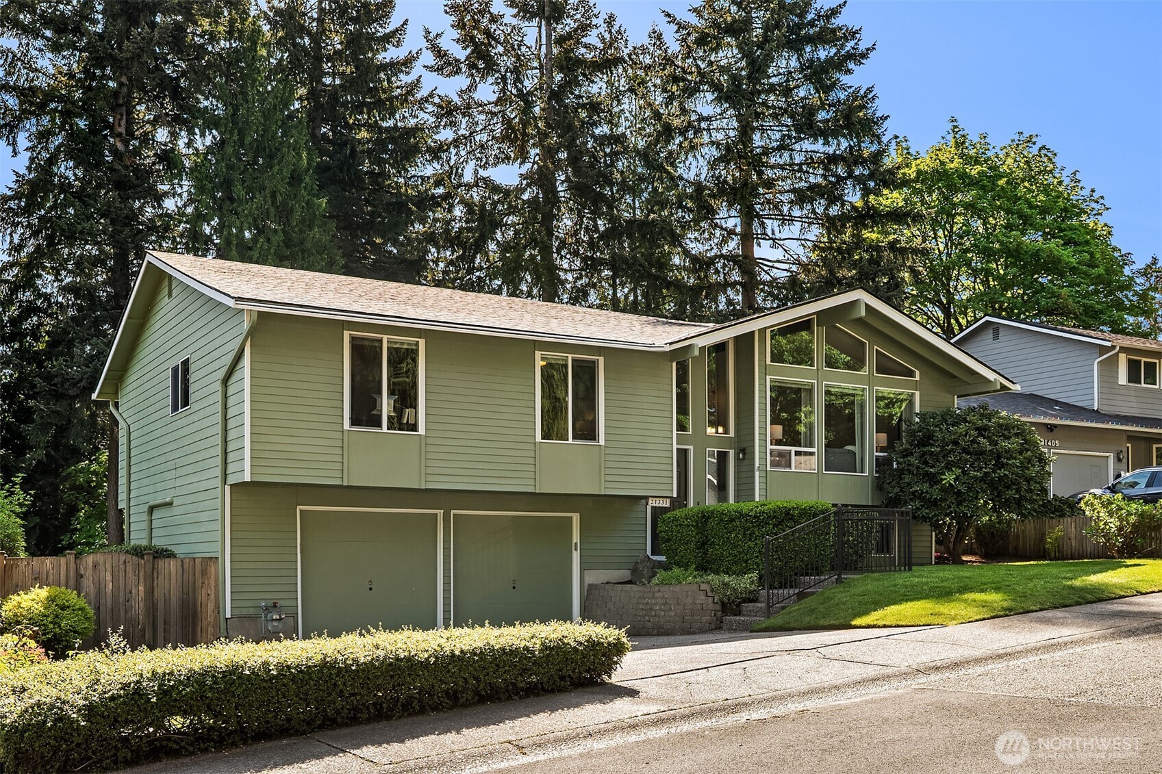 21331 2nd Avenue SE, Bothell, WA 98021
