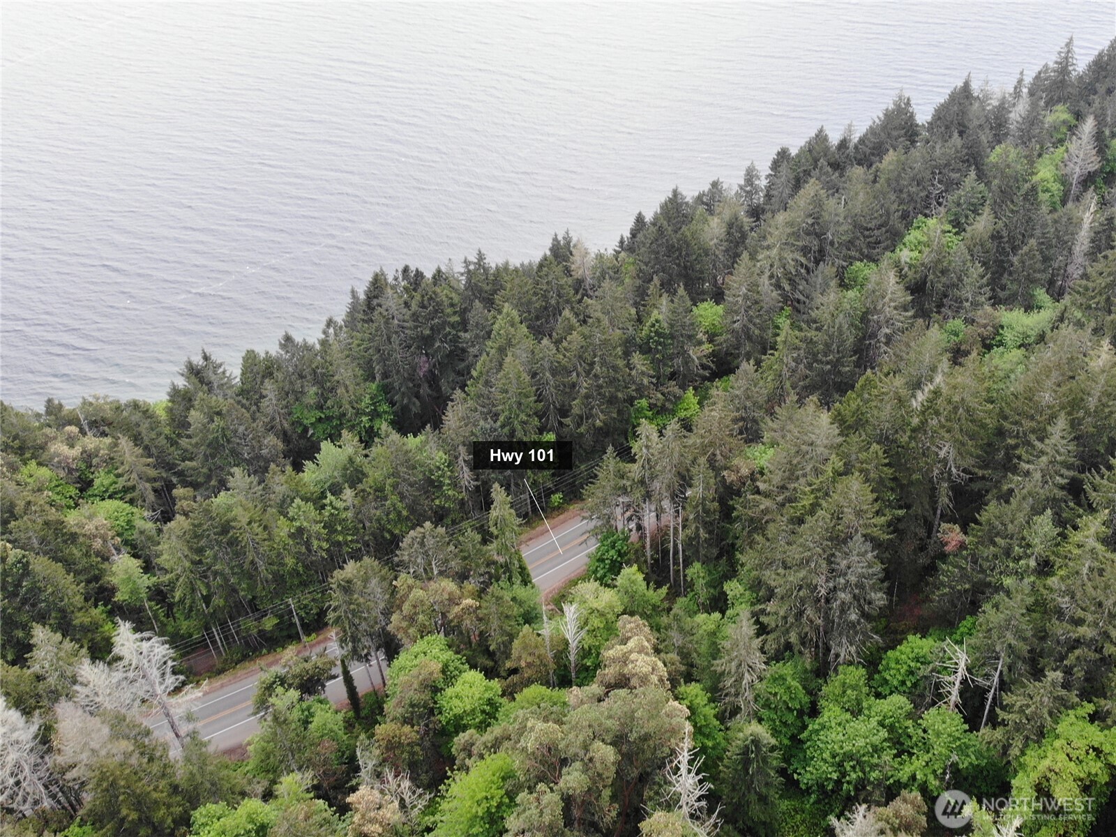 1 N Colony Surf Drive , Lilliwaup, WA 98555