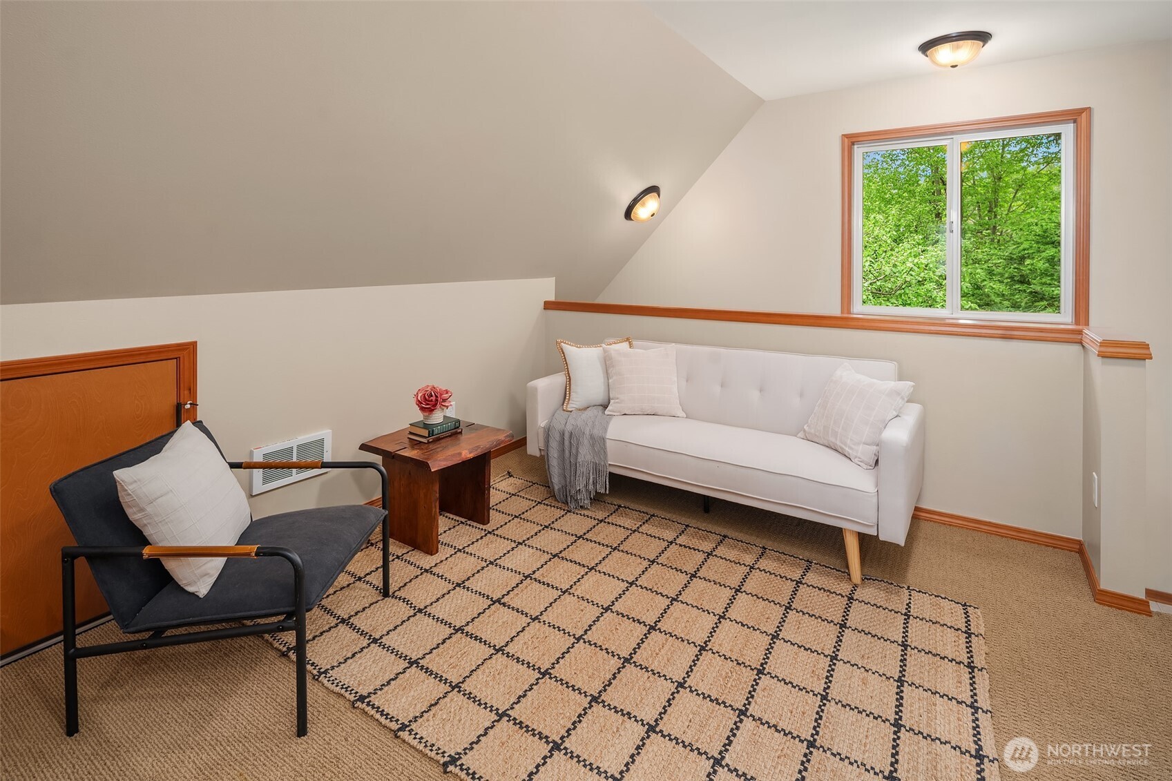 16532 87th Avenue SW, Vashon, WA 98070-0000