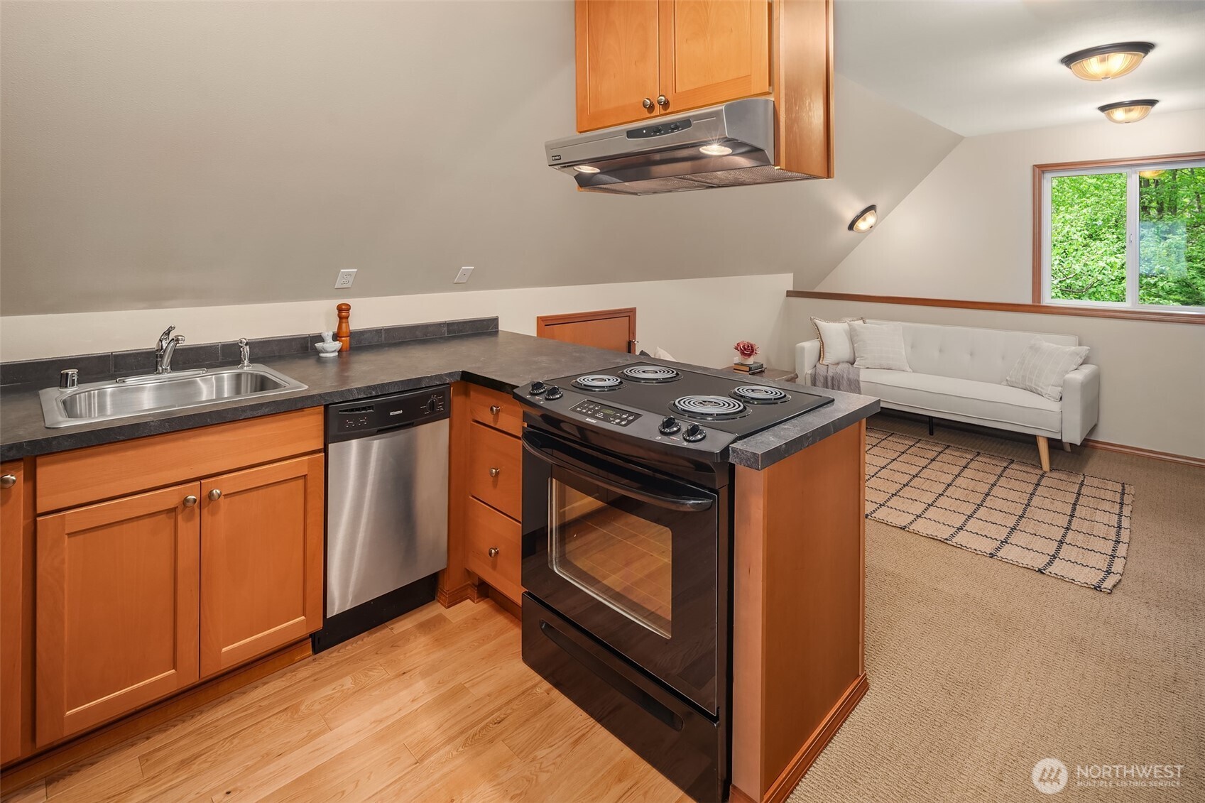 16532 87th Avenue SW, Vashon, WA 98070-0000
