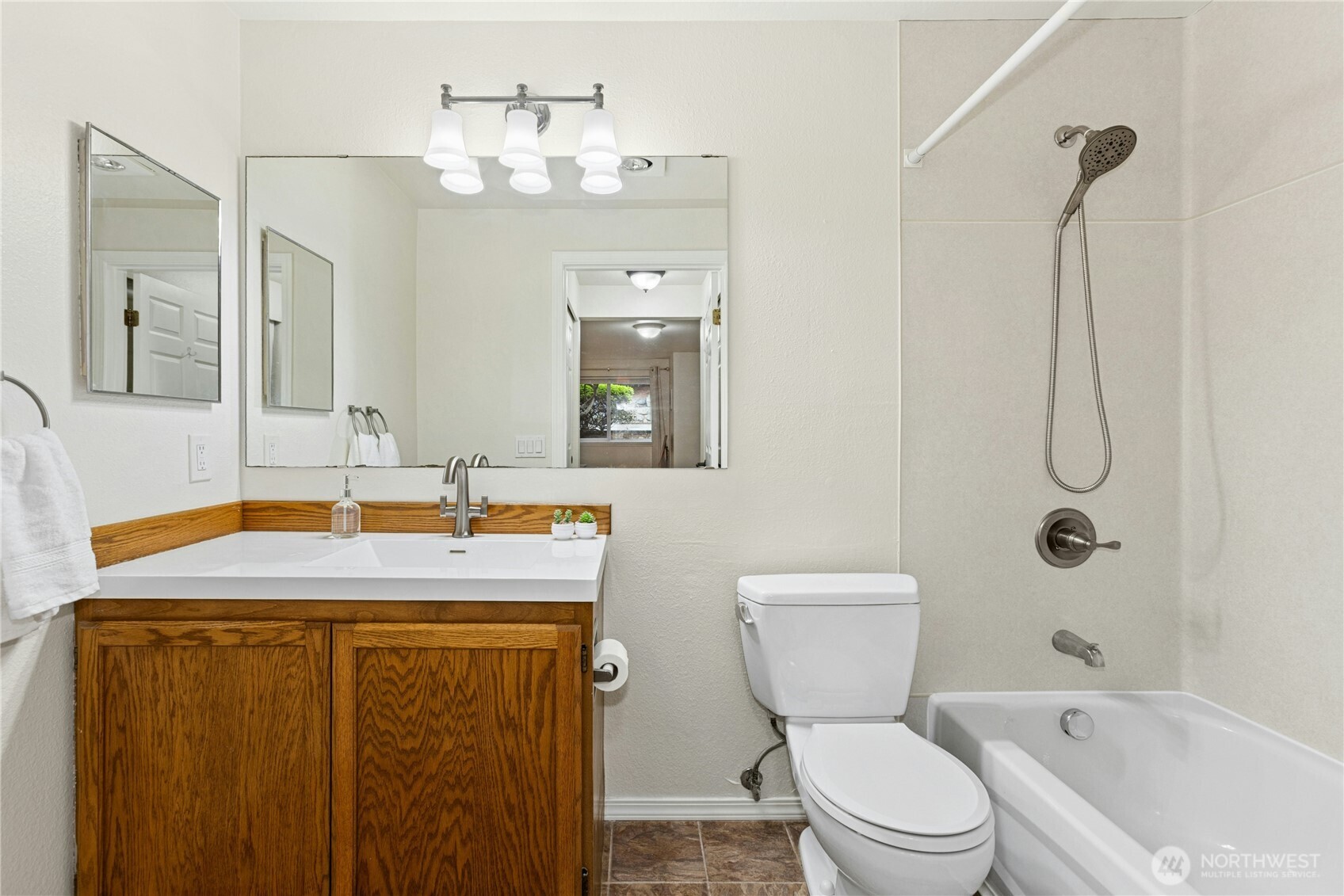 19410 Bothell Way NE #D103, Bothell, WA 98011