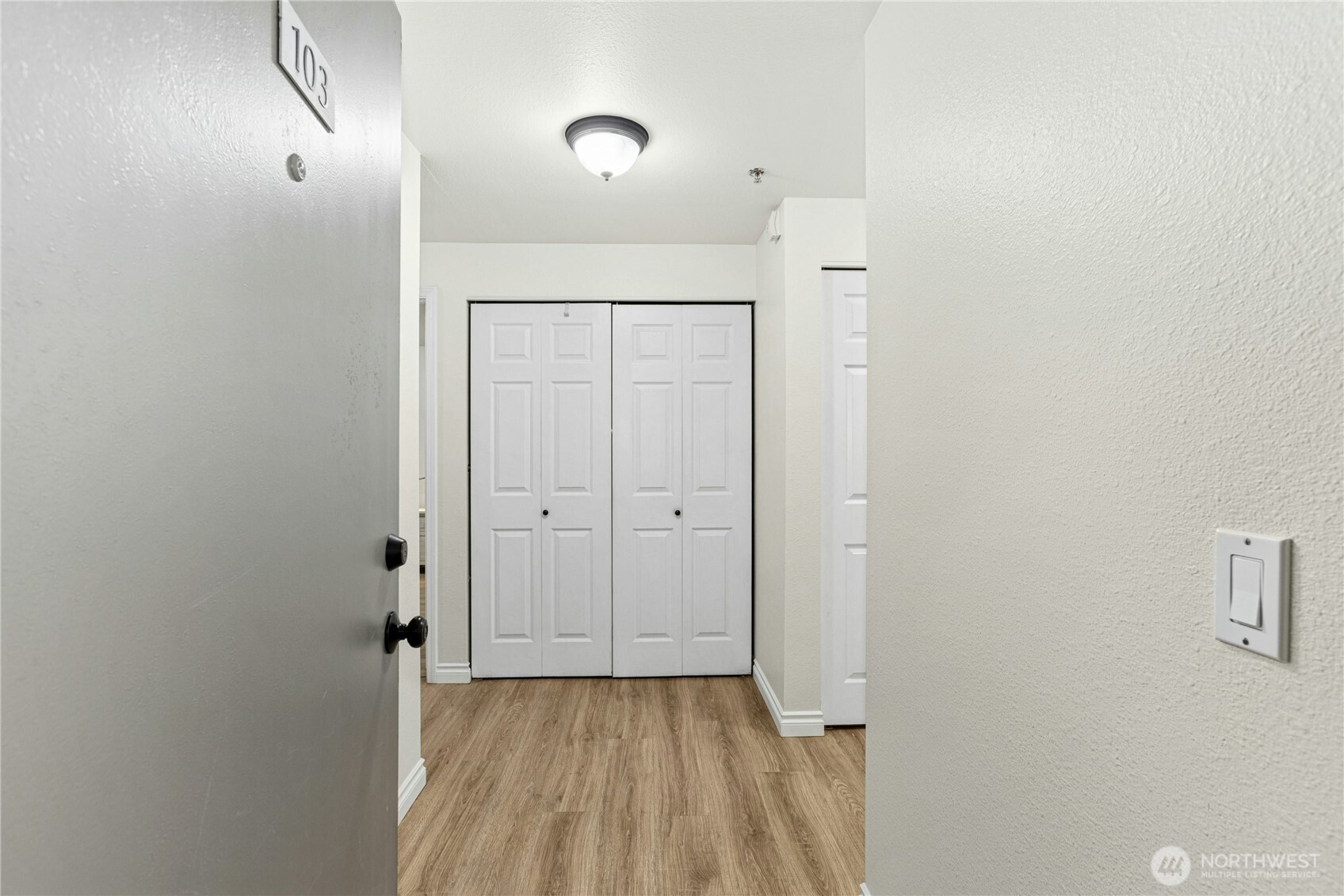 19410 Bothell Way NE #D103, Bothell, WA 98011