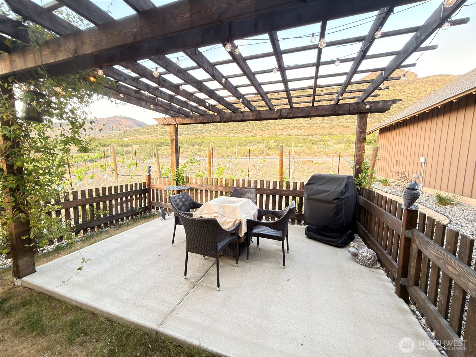 130 Village Way , Oroville, WA 98844