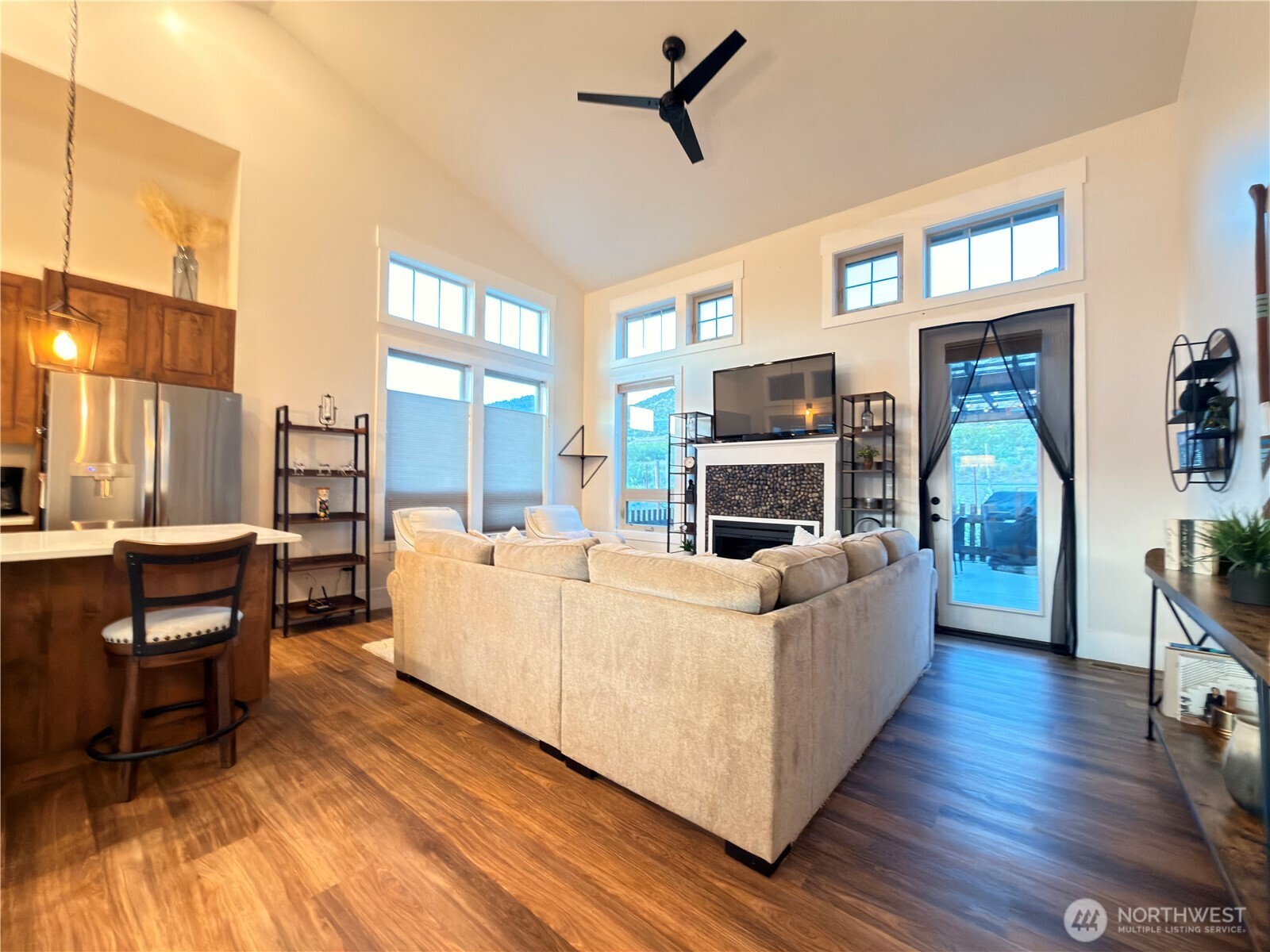 130 Village Way , Oroville, WA 98844