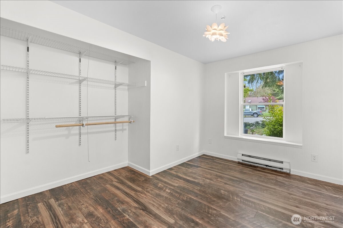 2904 14th Street SE, Puyallup, WA 98374
