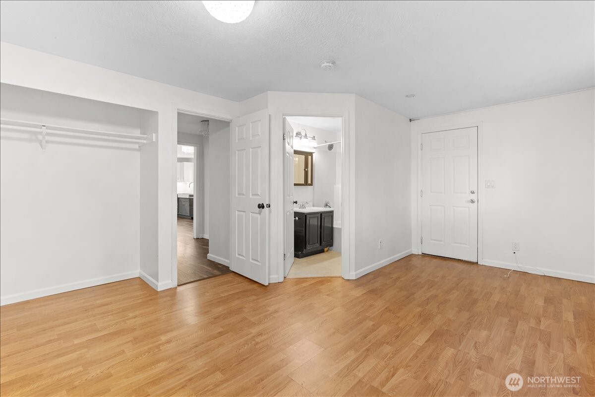 2904 14th Street SE, Puyallup, WA 98374