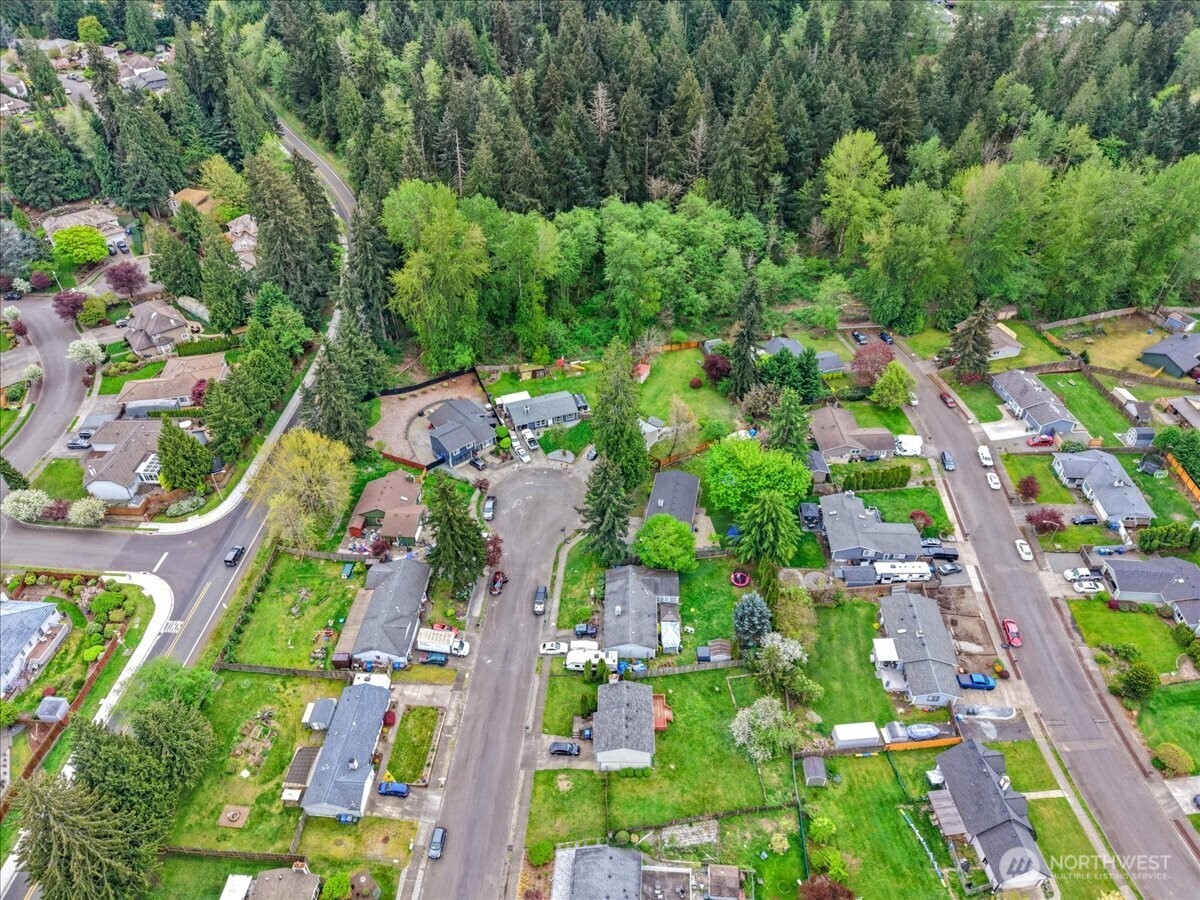2904 14th Street SE, Puyallup, WA 98374