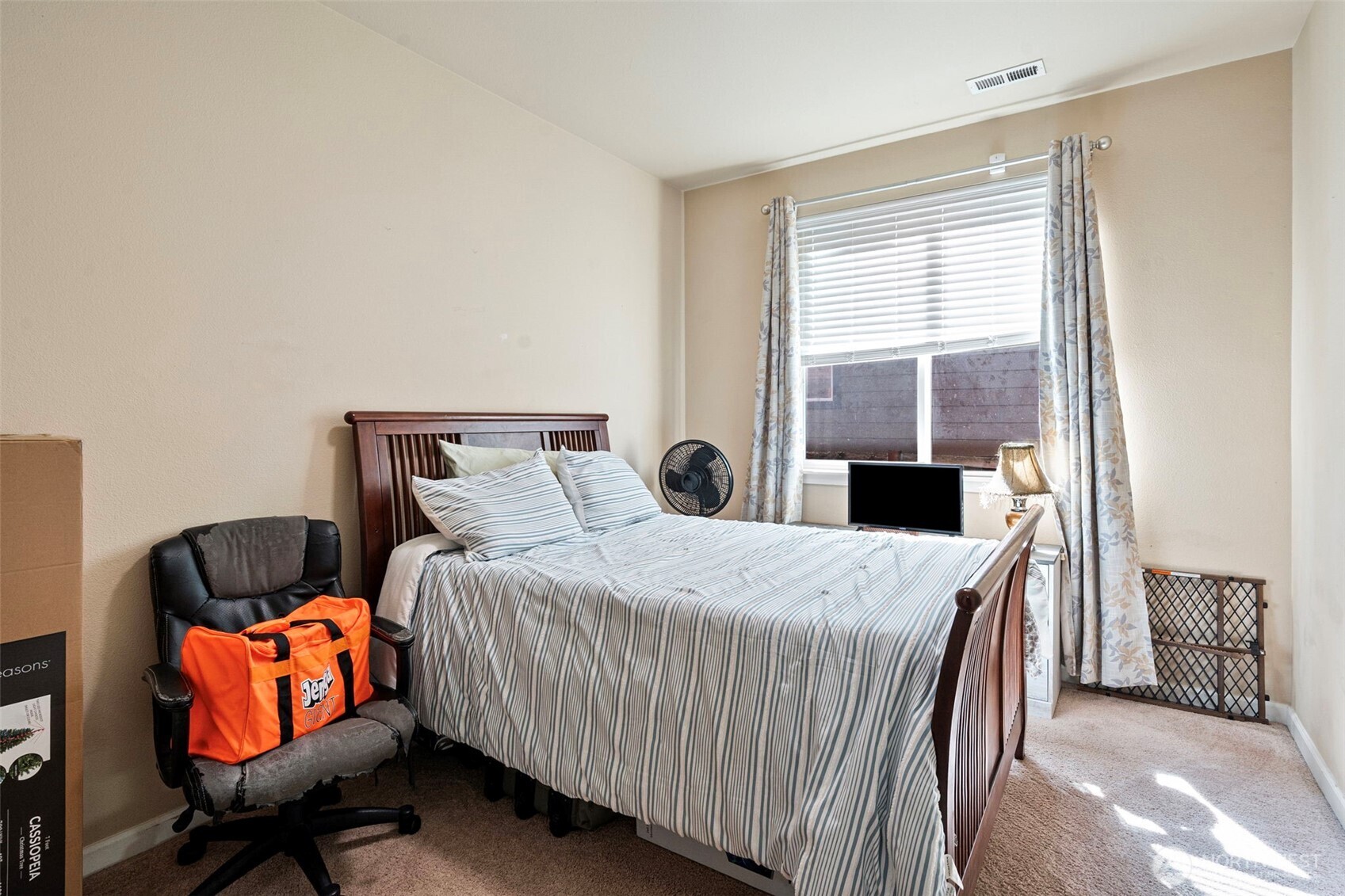 15369 Callie Avenue SE, Yelm, WA 98597