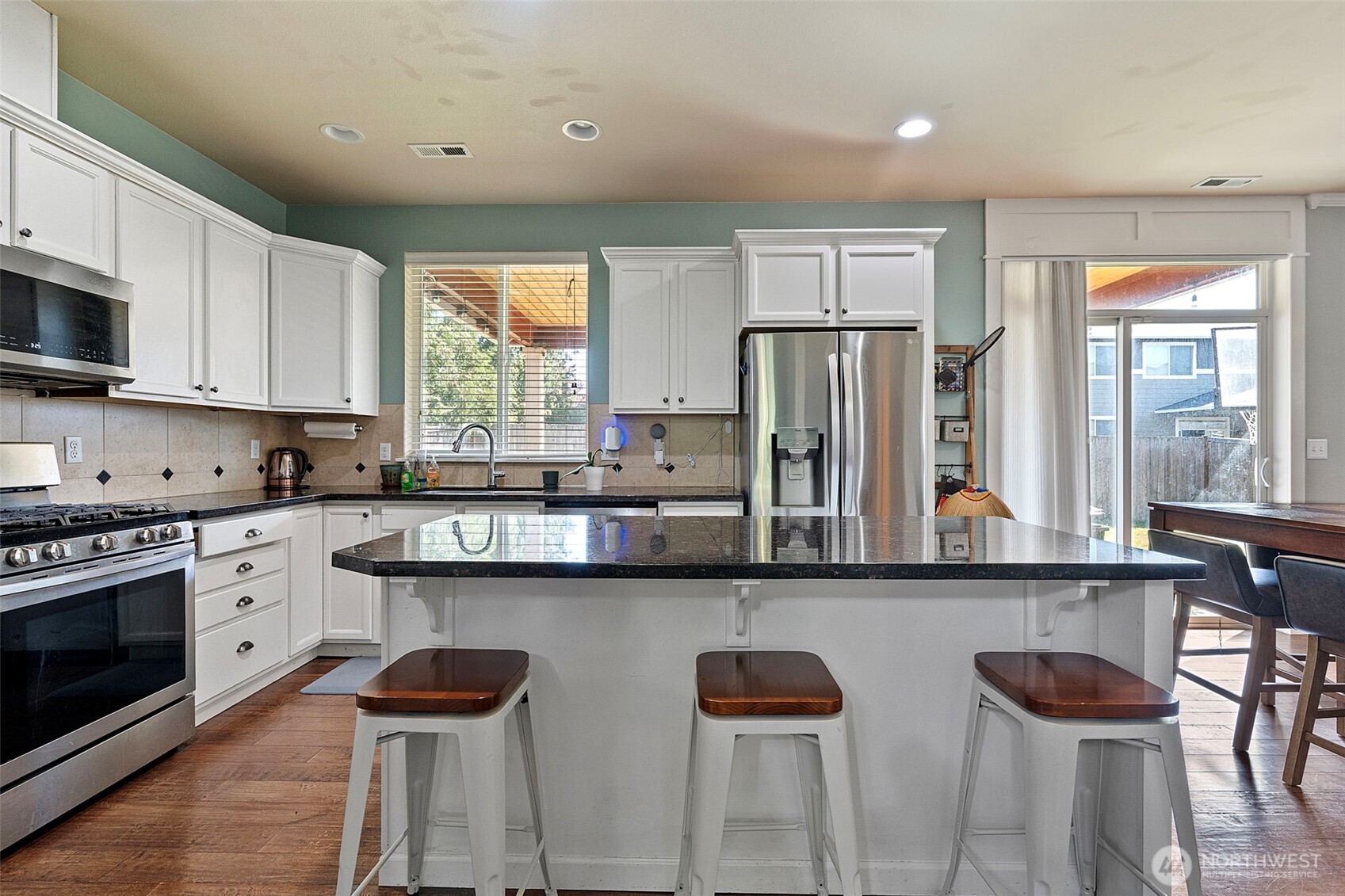 15369 Callie Avenue SE, Yelm, WA 98597