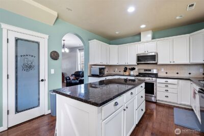 15369 Callie Avenue SE, Yelm, WA 98597 - Photo 9