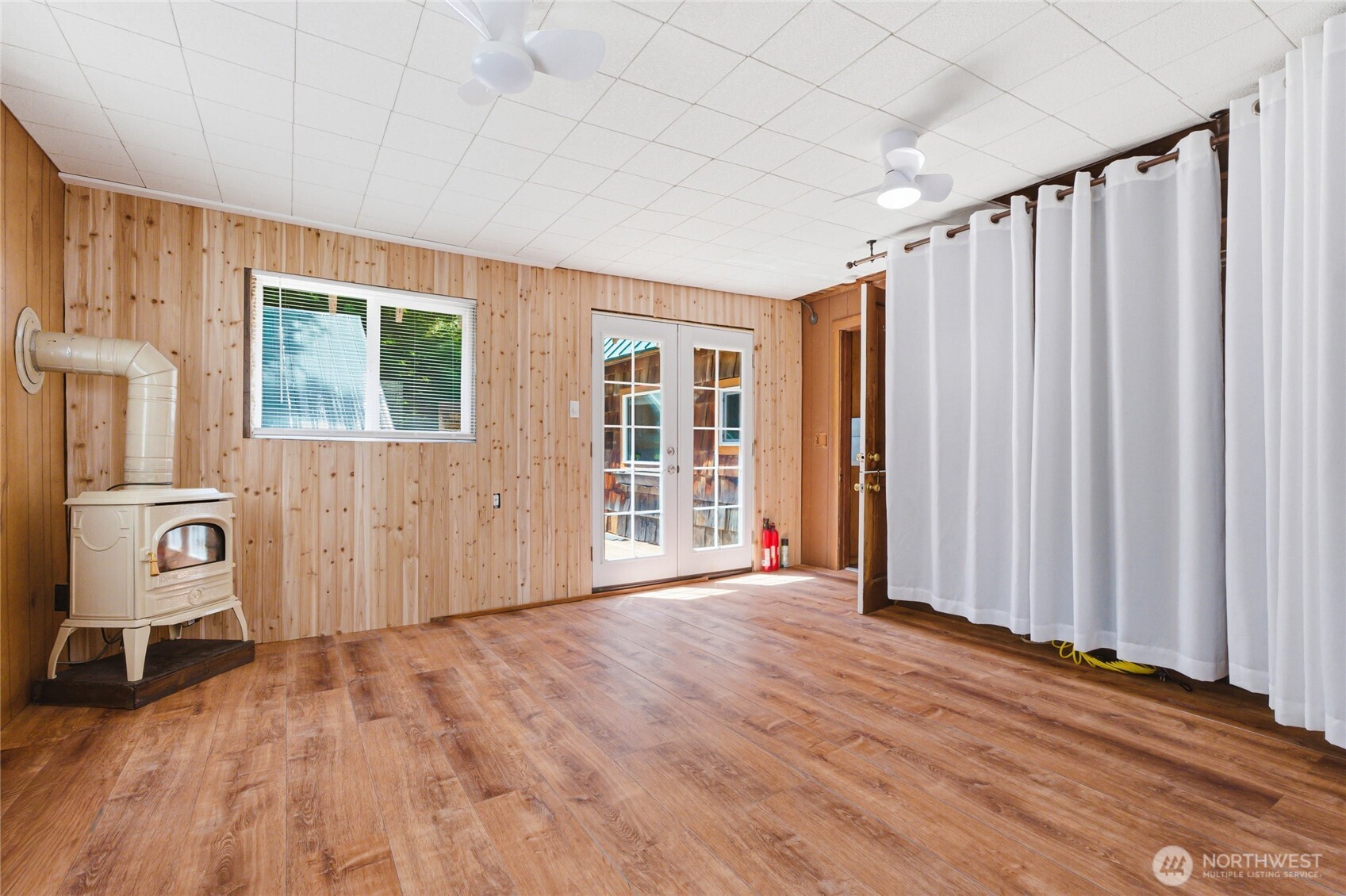 33822 State Route 706 E, Ashford, WA 98304