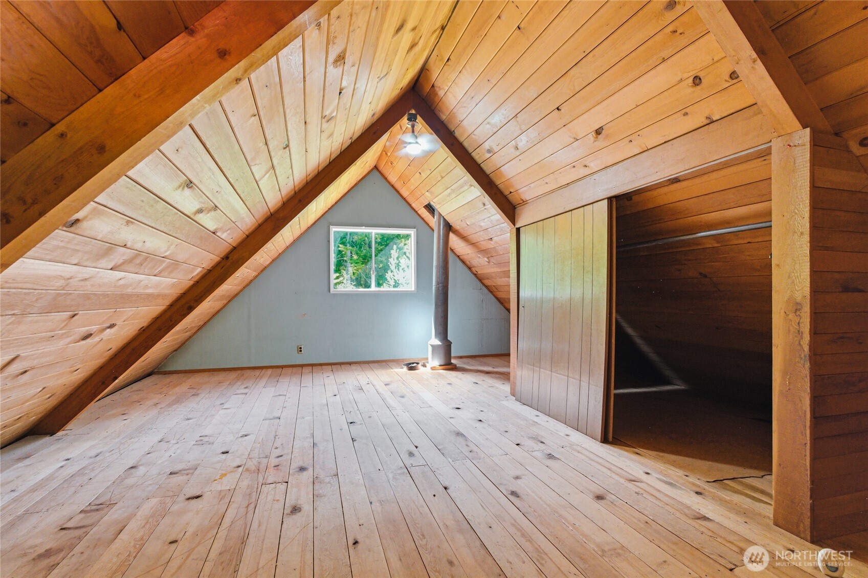 33822 State Route 706 E, Ashford, WA 98304