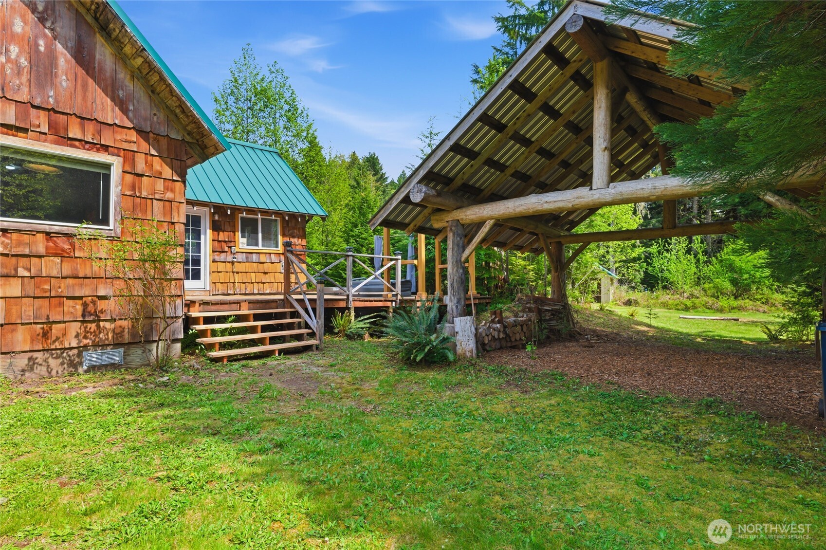 33822 State Route 706 E, Ashford, WA 98304