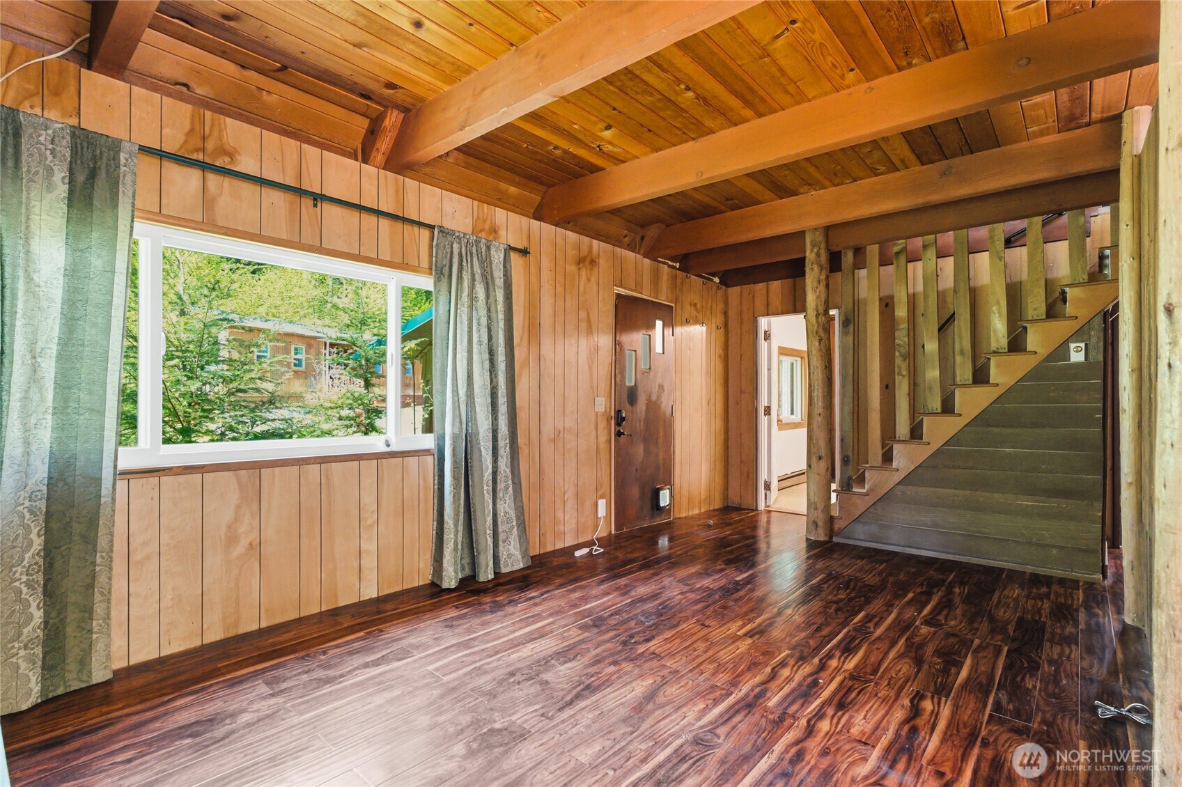 33822 State Route 706 E, Ashford, WA 98304
