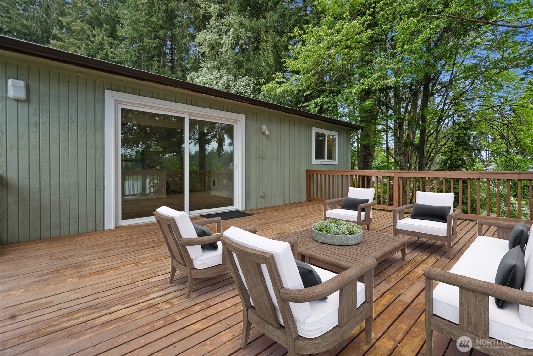 3502 Long Lake Drive SE, Lacey, WA 98503