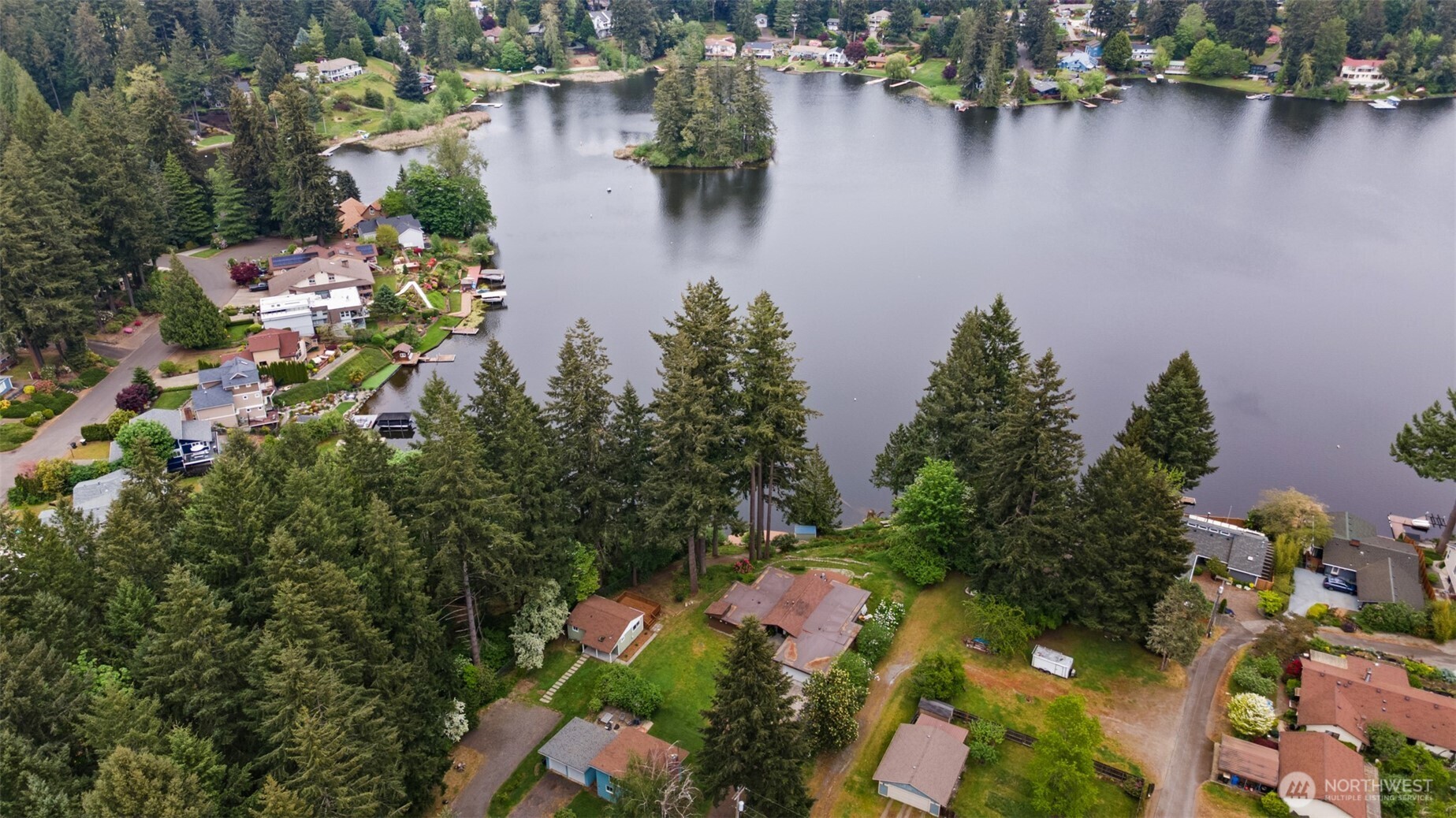 3502 Long Lake Drive SE, Lacey, WA 98503
