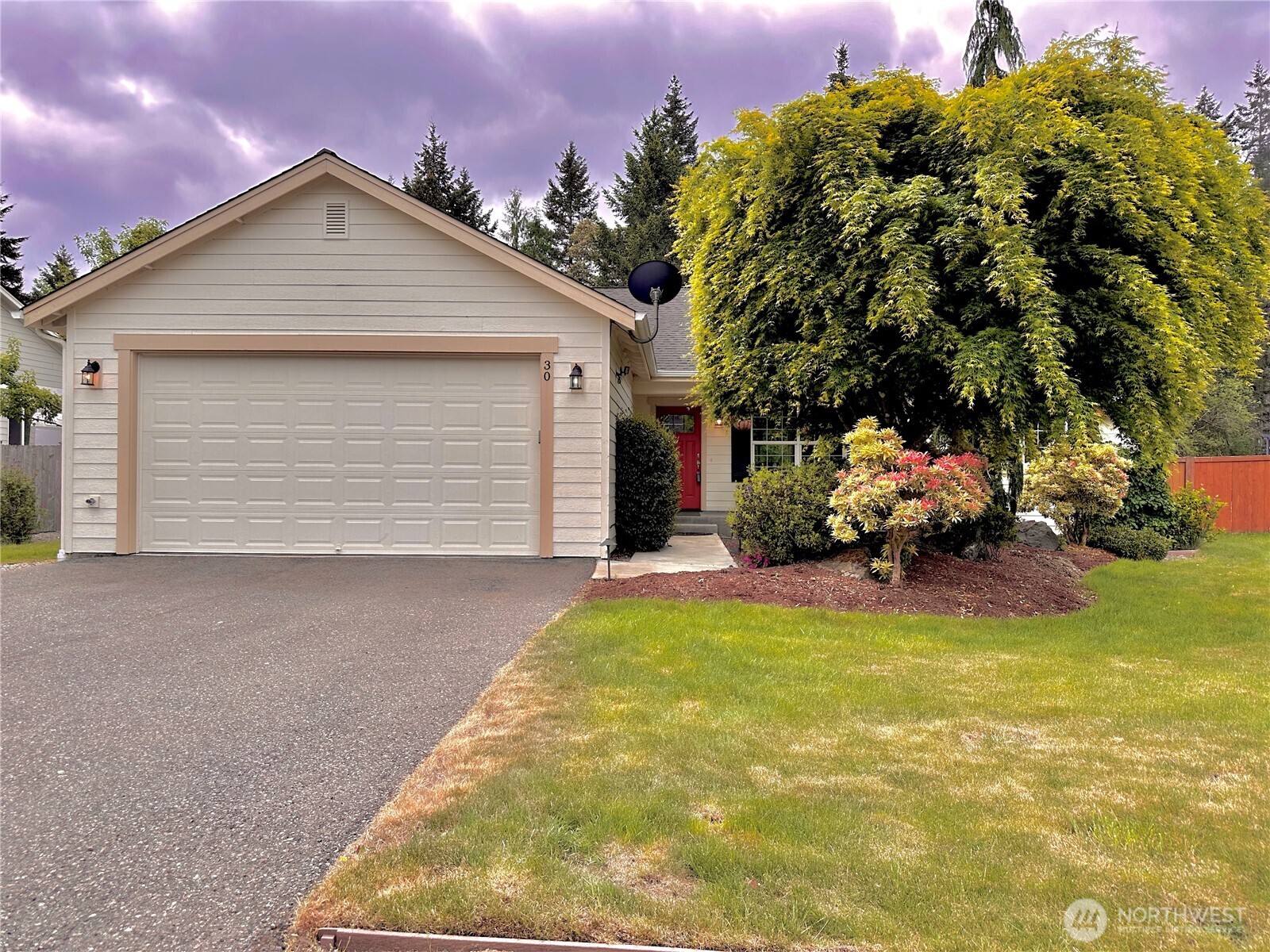 30 E Cardinal Court , Allyn, WA 98524