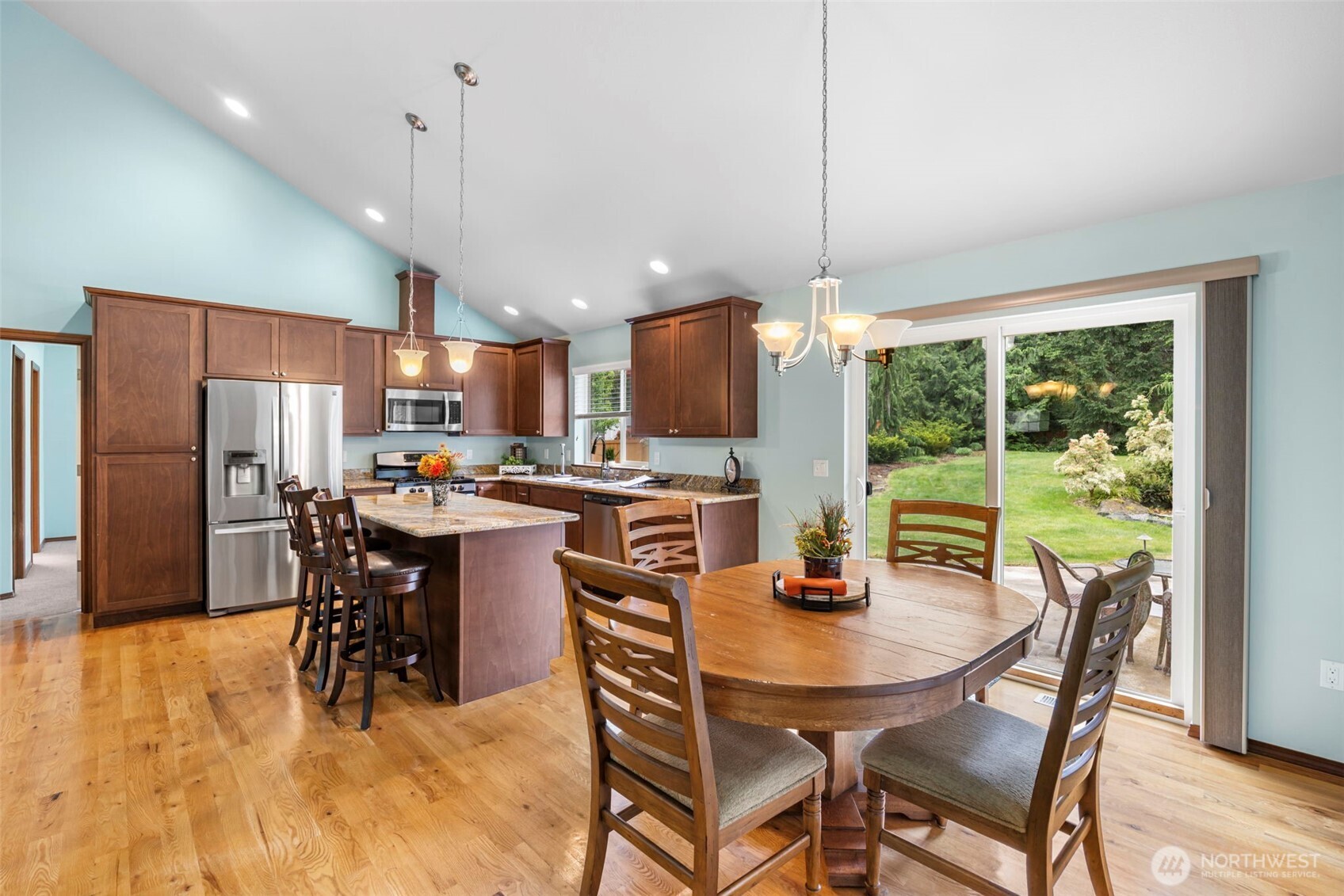 30 E Cardinal Court , Allyn, WA 98524