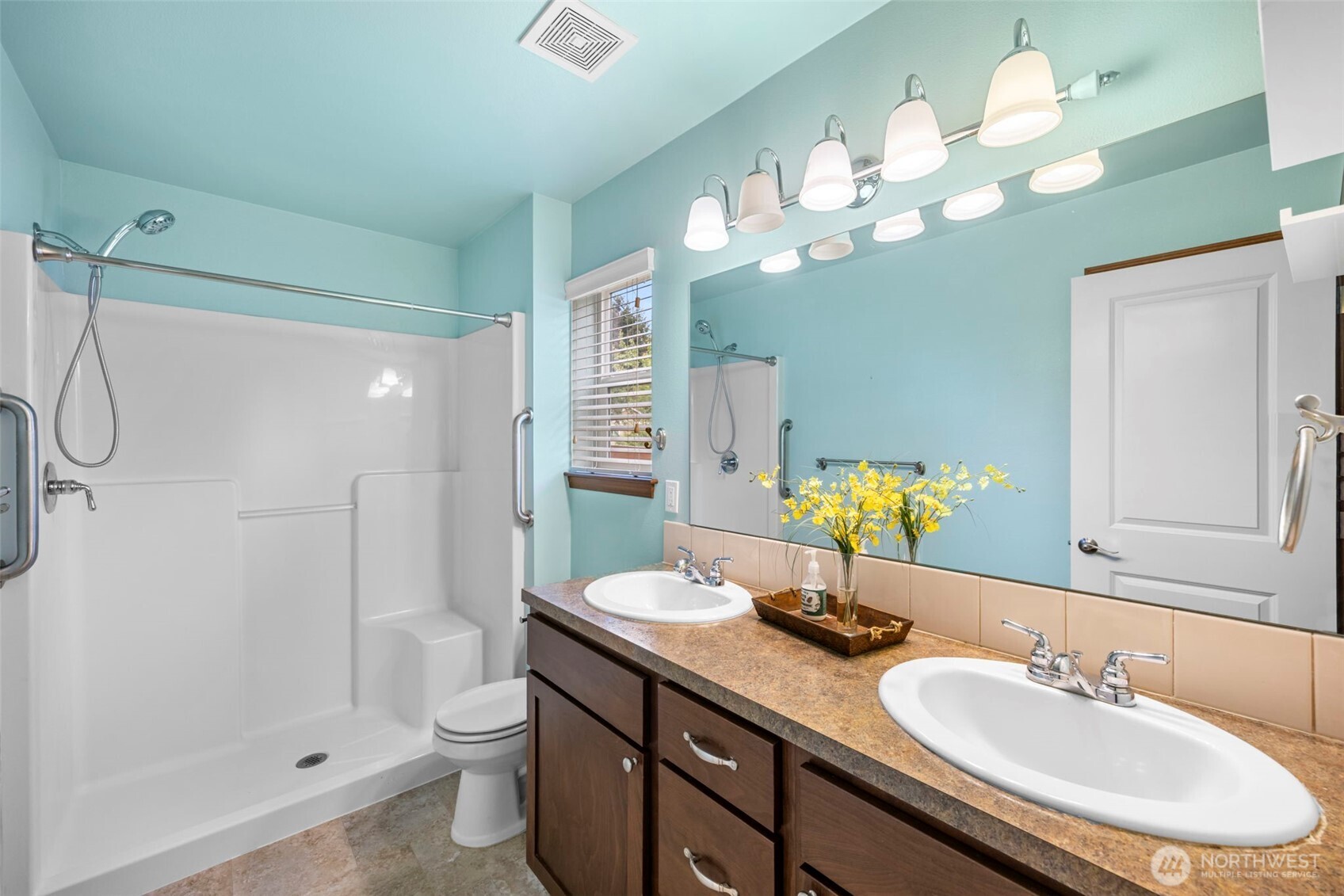 30 E Cardinal Court , Allyn, WA 98524
