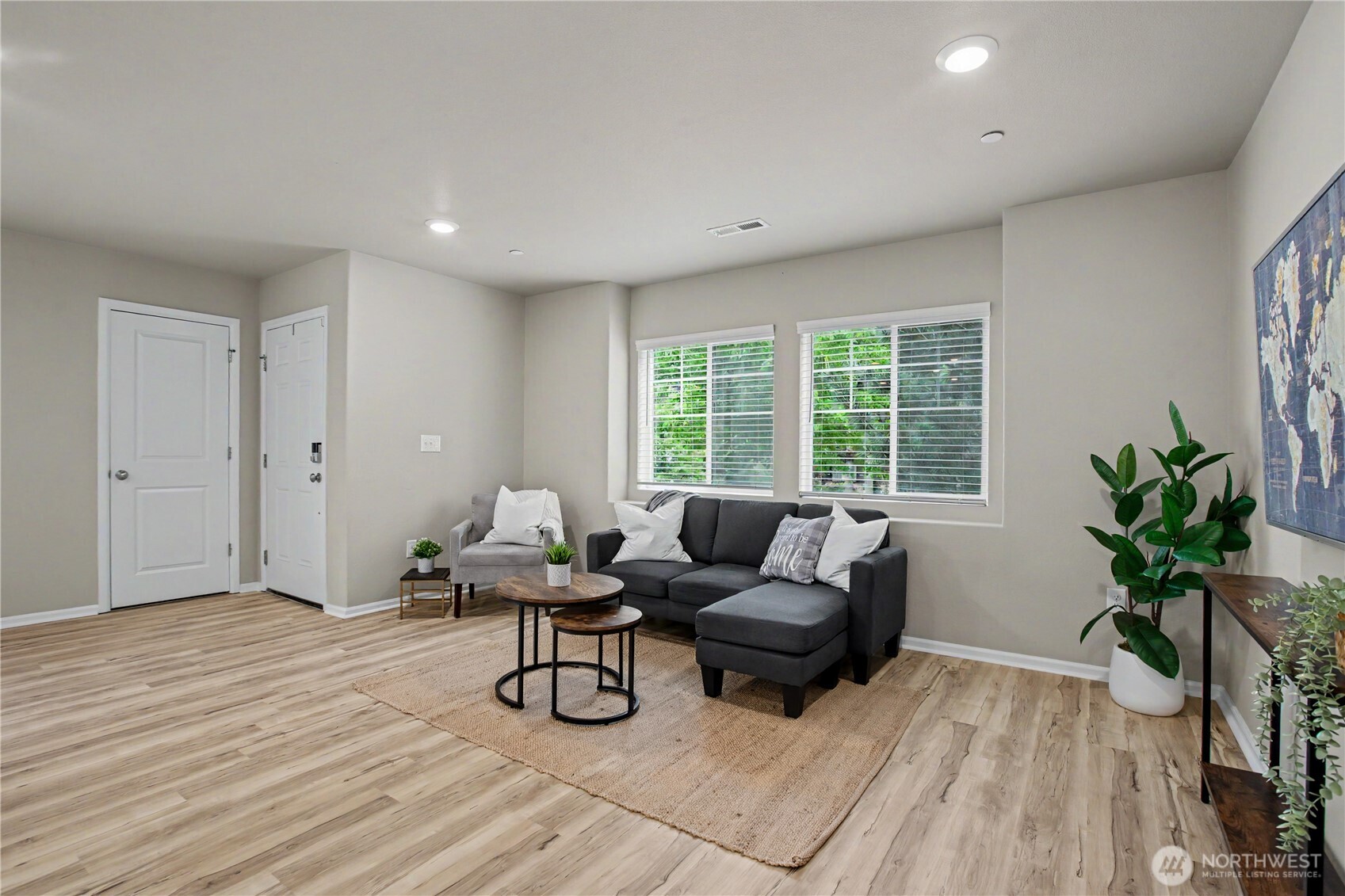 3340 Hoffman Hill Blvd , Dupont, WA 98327