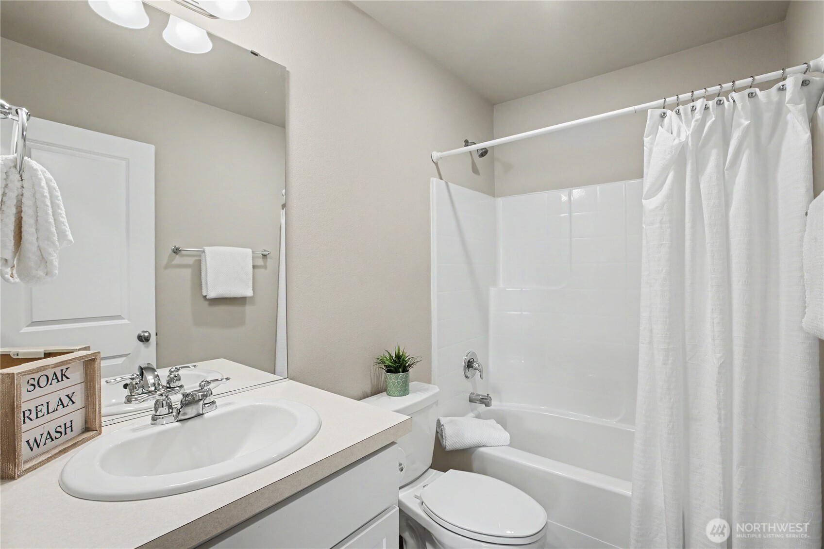3340 Hoffman Hill Blvd , Dupont, WA 98327