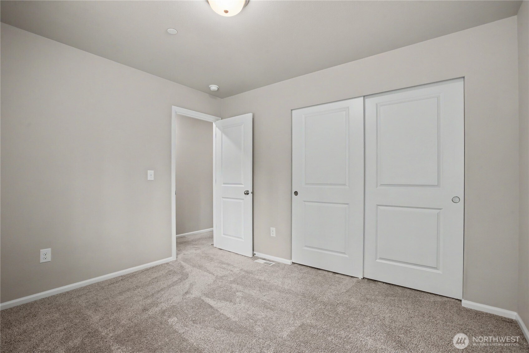 3340 Hoffman Hill Blvd , Dupont, WA 98327
