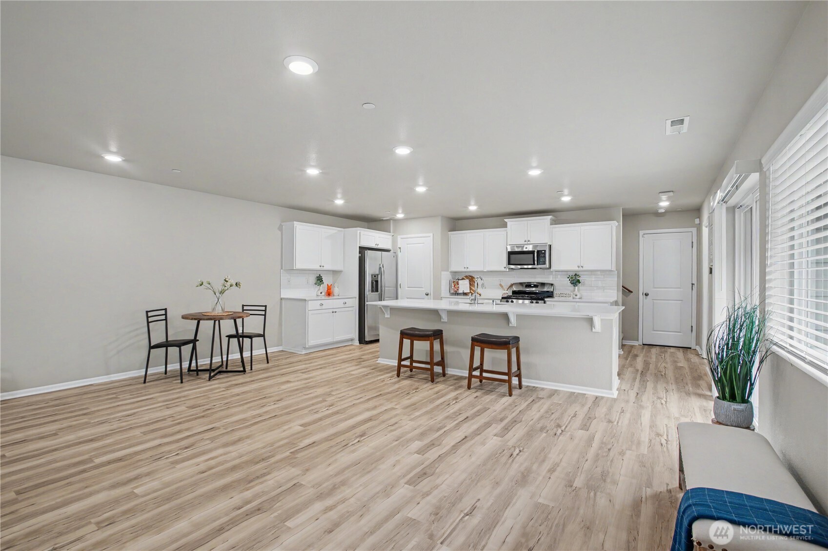 3340 Hoffman Hill Blvd , Dupont, WA 98327