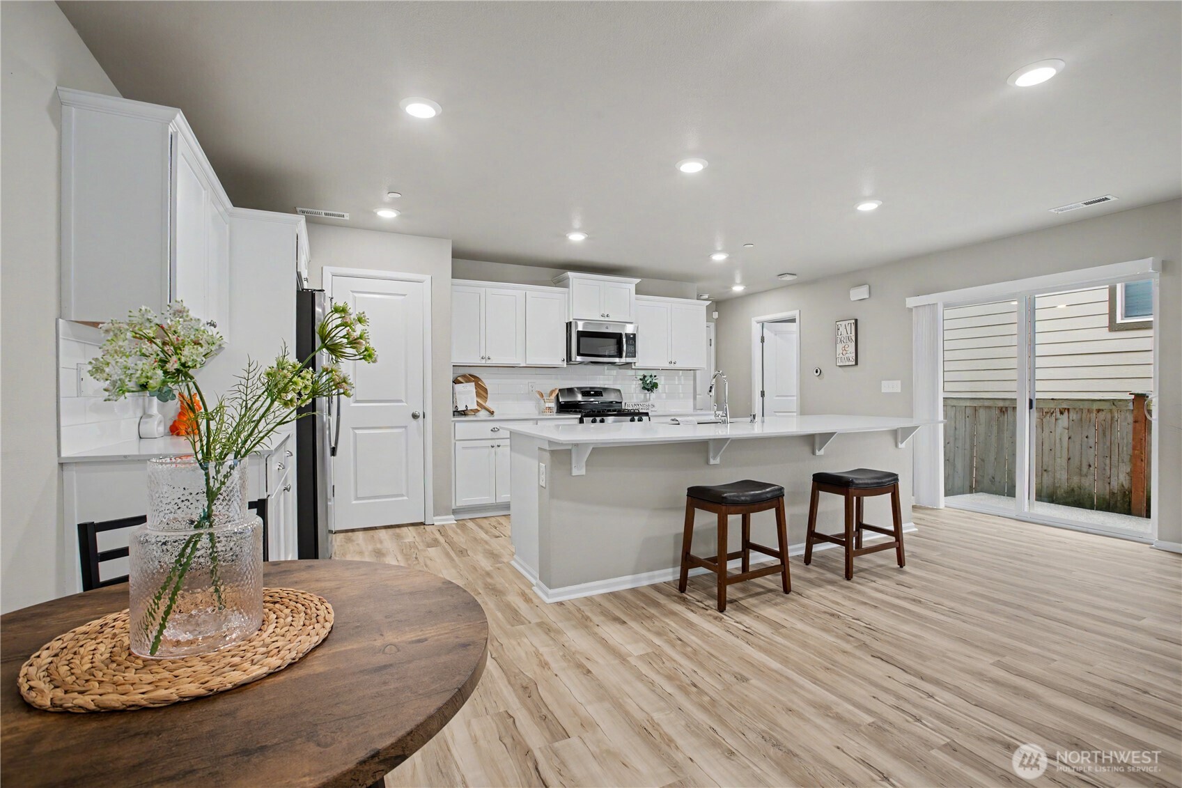 3340 Hoffman Hill Blvd , Dupont, WA 98327