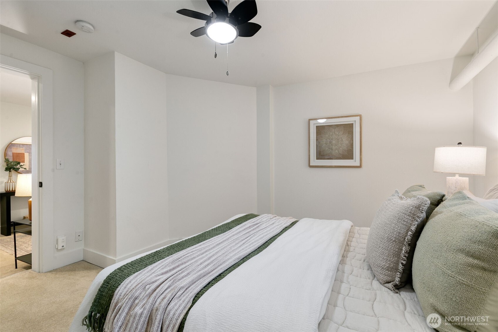 117 John Street #9, Seattle, WA 98109