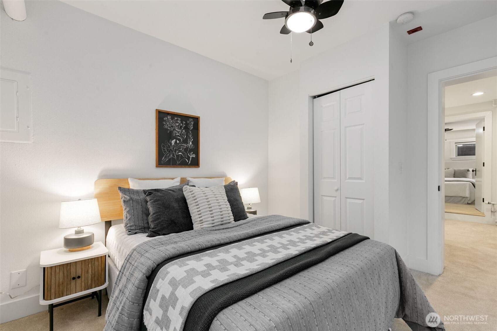 117 John Street #9, Seattle, WA 98109