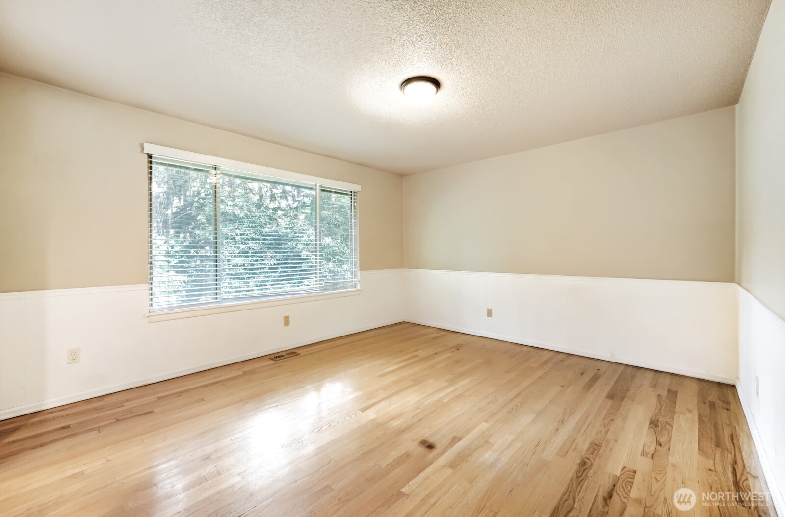 617 S 301st Street , Federal Way, WA 98003