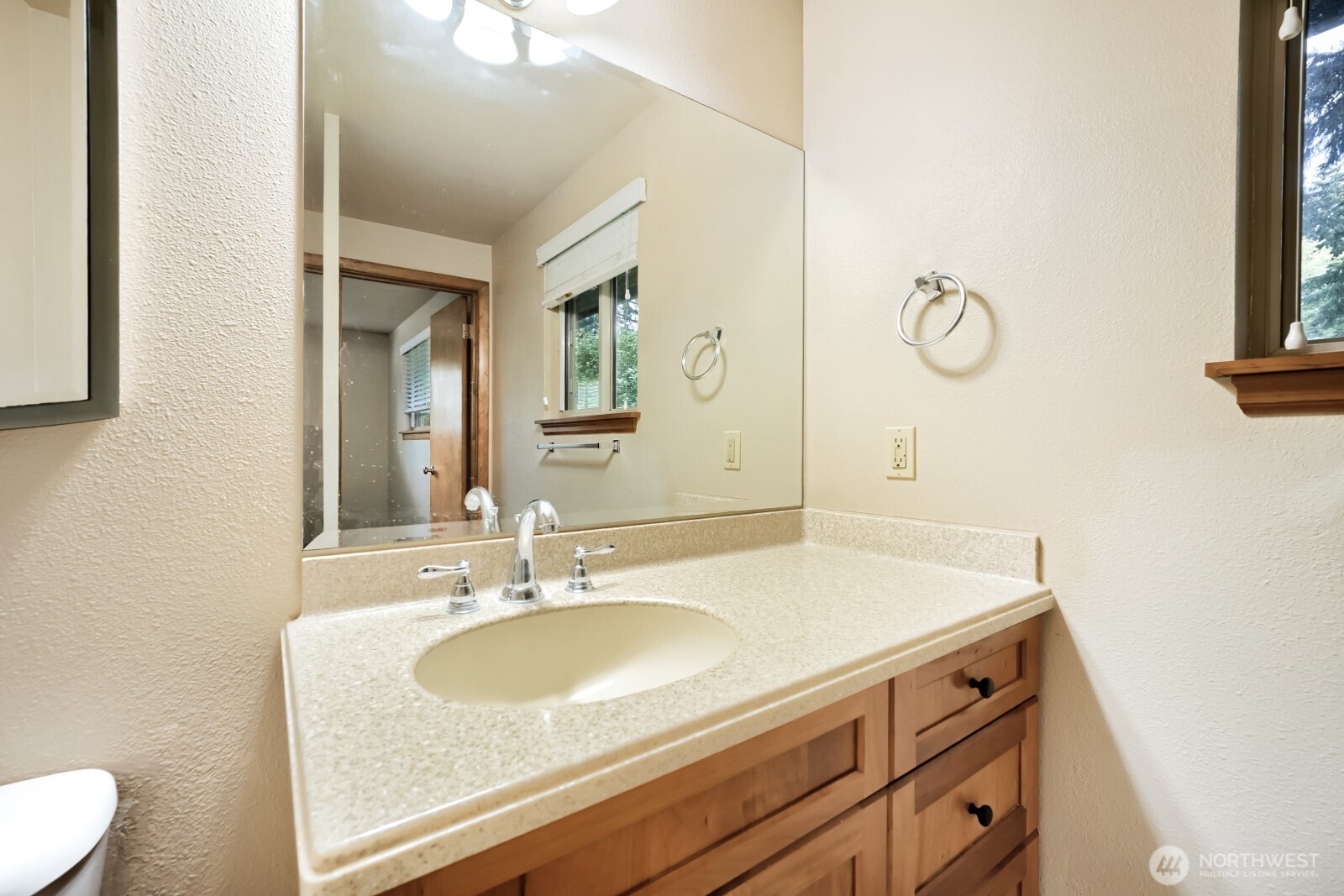 617 S 301st Street , Federal Way, WA 98003