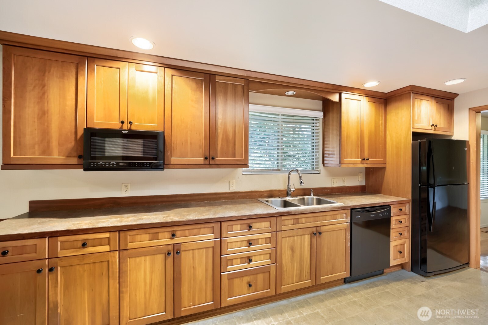 617 S 301st Street , Federal Way, WA 98003