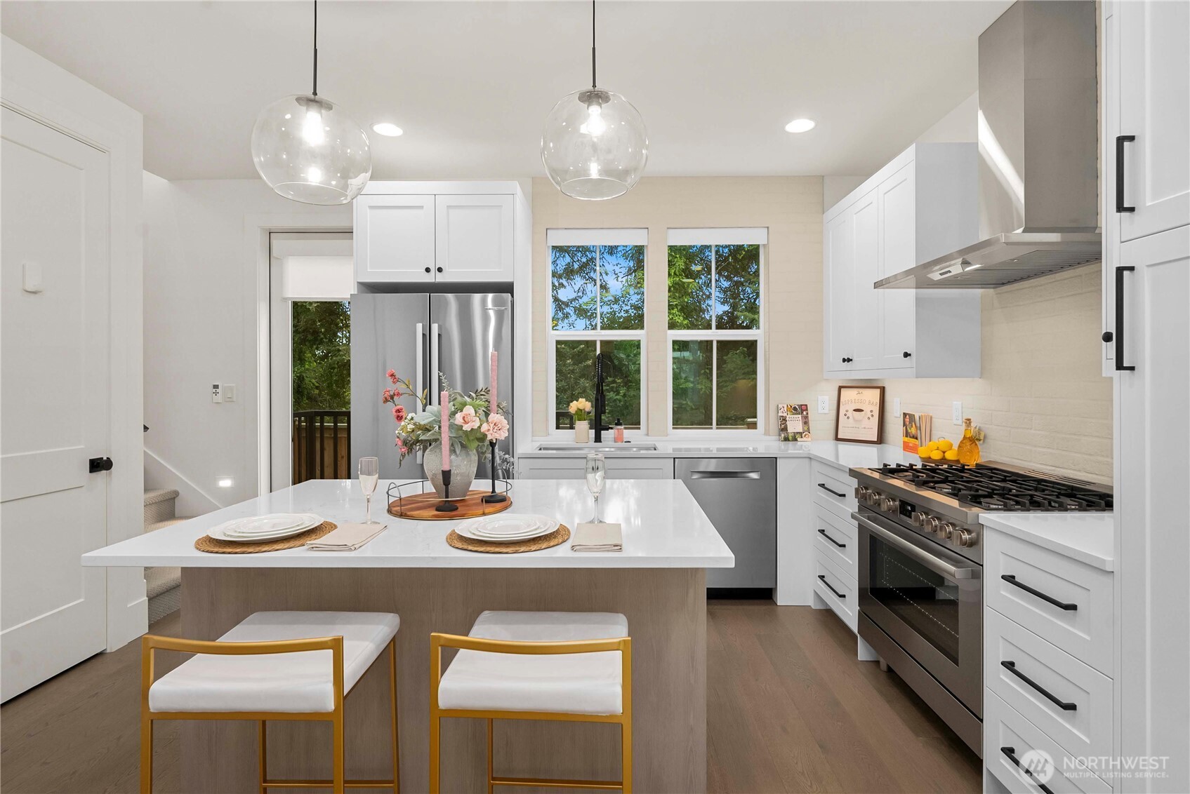 11603 NE 155th Street , Kirkland, WA 98034