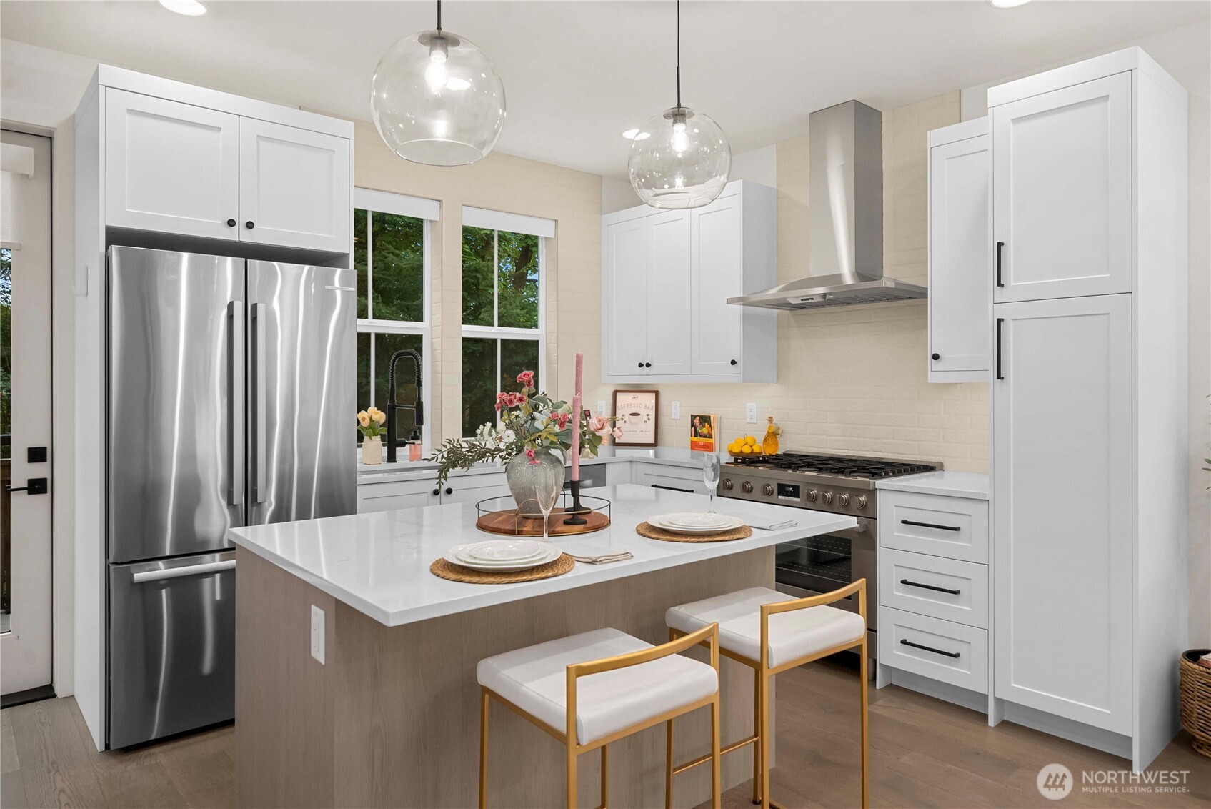 11603 NE 155th Street , Kirkland, WA 98034