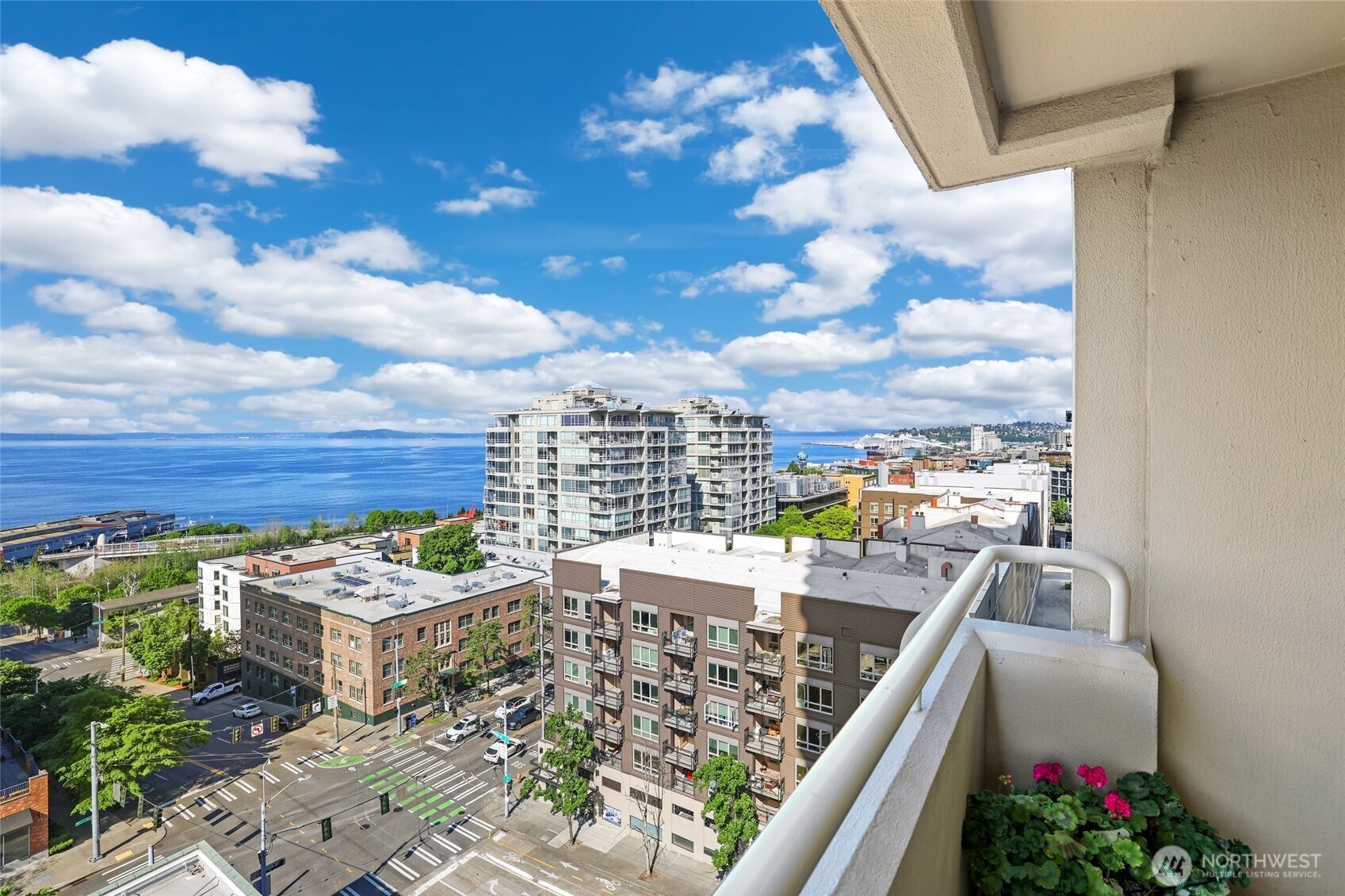 2821 2nd Avenue #801, Seattle, WA 98121-1248