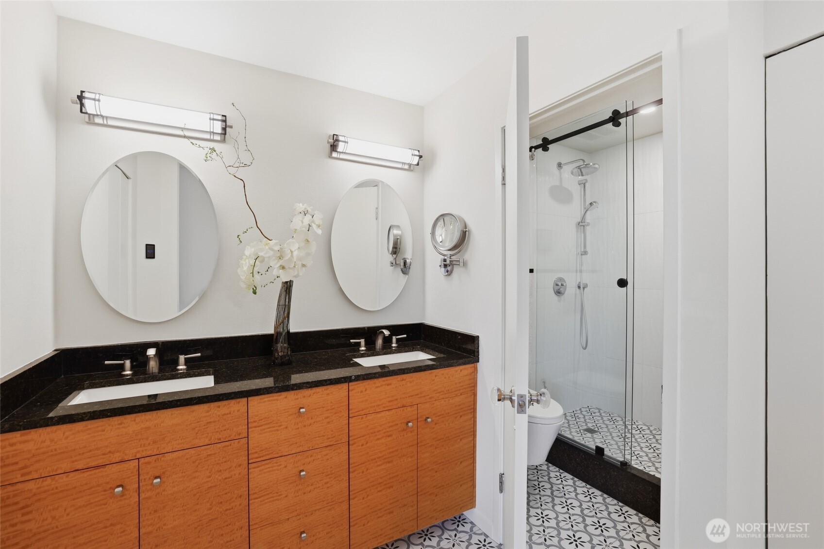 2821 2nd Avenue #801, Seattle, WA 98121-1248